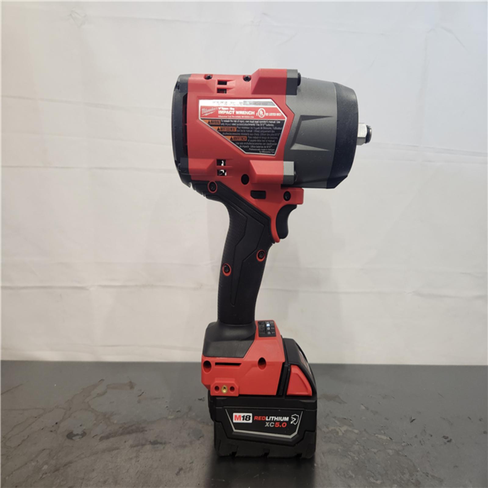AS-IS- Milwaukee FUEL 18V Lithium-Ion Brushless Cordless 1/2 in. Impact Wrench w/Friction Ring Kit