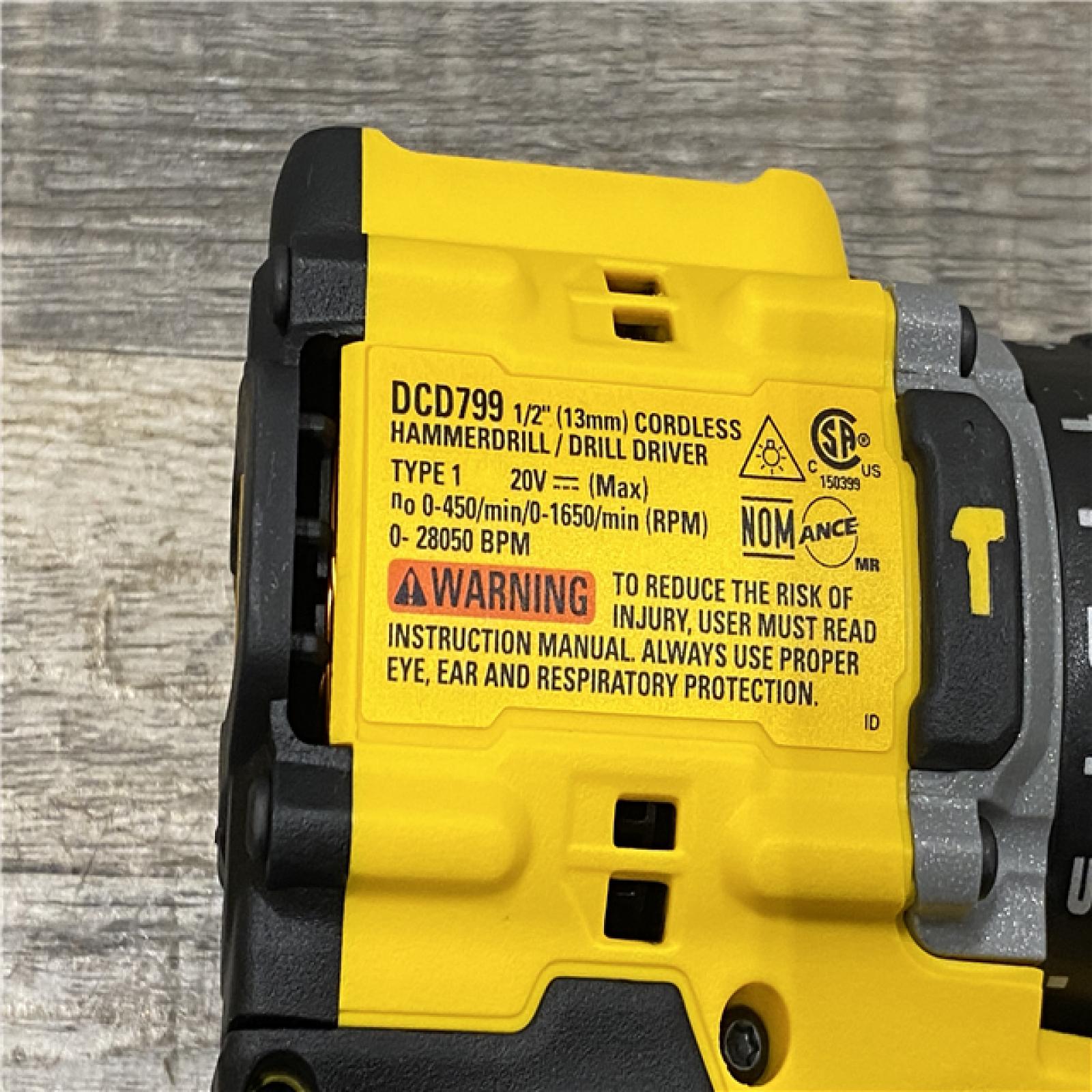 AS-IS DEWALT ATOMIC 20V MAX Lithium-Ion Cordless 2-Tool Combo Kit