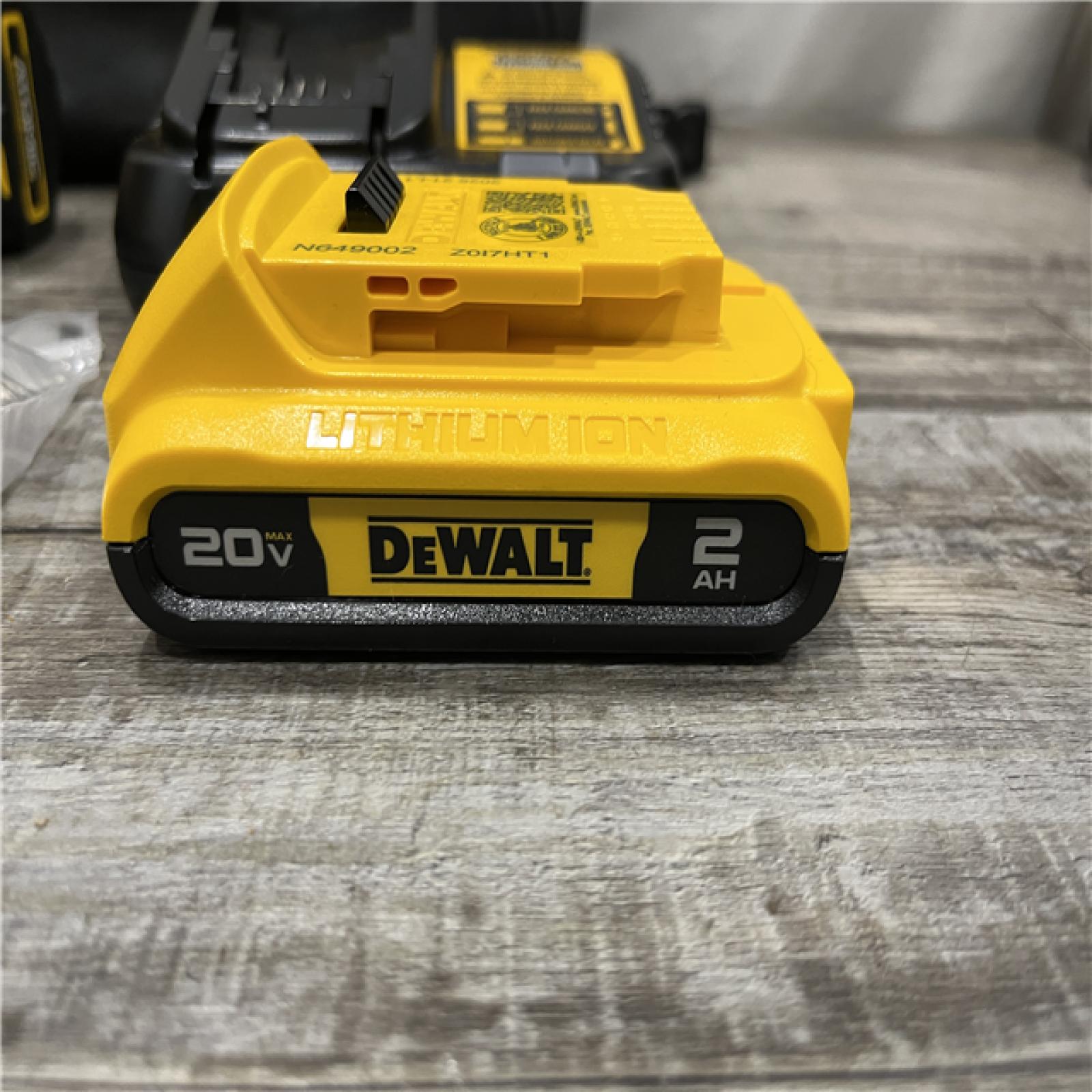 AS-IS DEWALT Atomic 20V Max Lithium-Ion Brushless Cordless Compact 1/4 in. Impact Driver Kit
