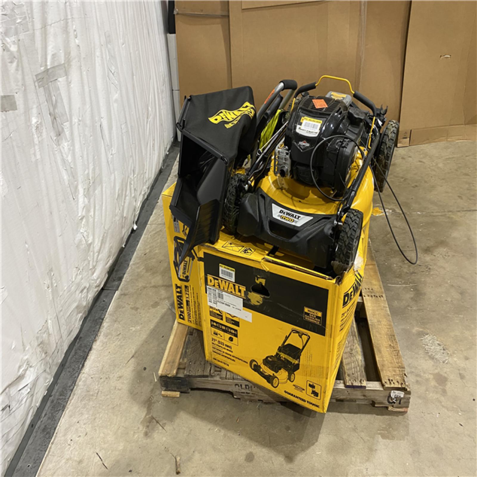 Houston Location AS IS - Outdoor Power Equipment
