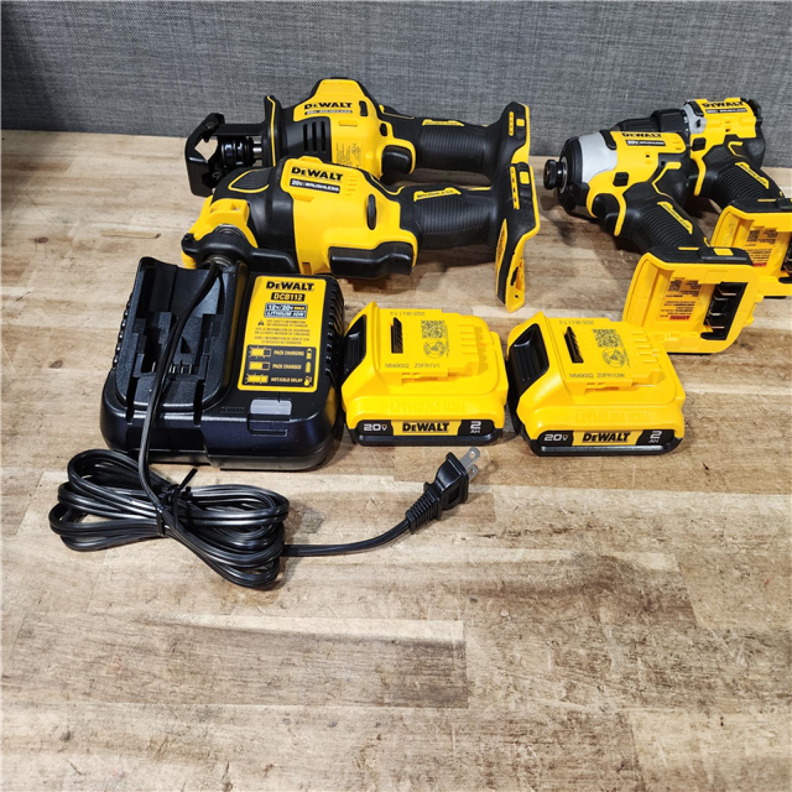 HOUSTON LOCATION - AS - IS DEWALT ATOMIC 20-Volt Lithium-Ion Cordless Brushless (4-Tool) Combo Kit