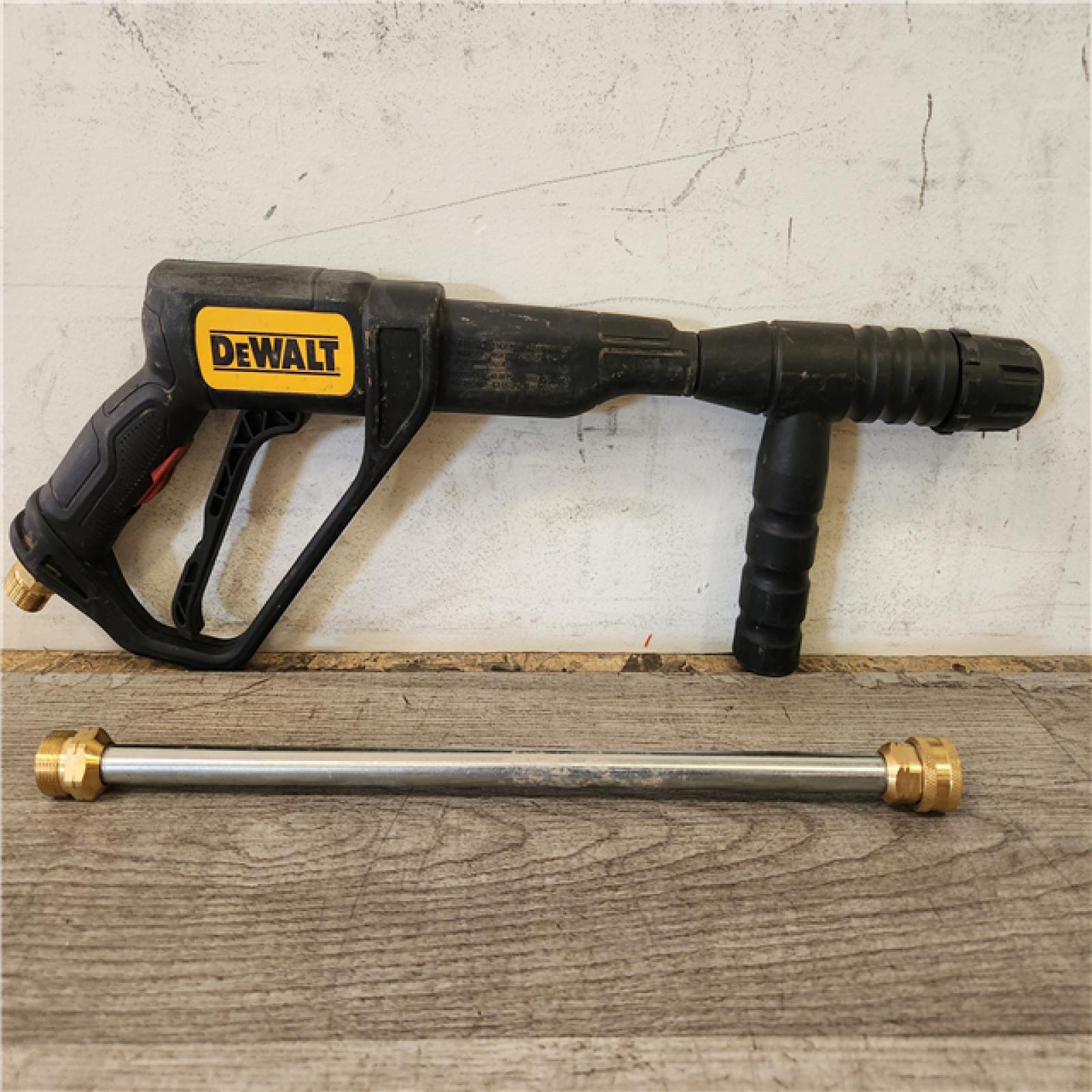 Phoenix AS-IS DEWALT 3600 PSI 2.5 GPM Cold Water Gas Professional Pressure Washer with HONDA GX200 Engine