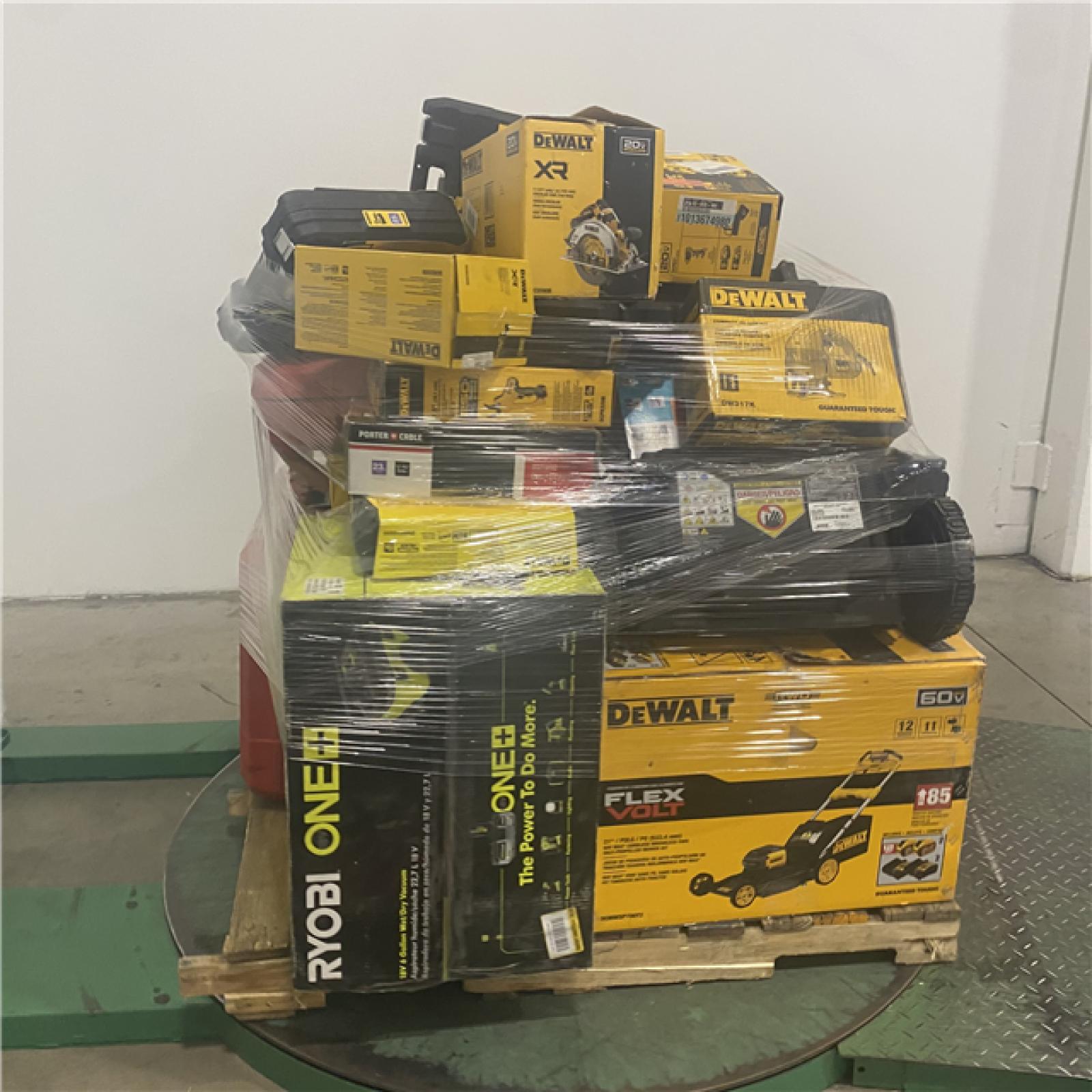 Dallas Location - As-Is Tool Pallet