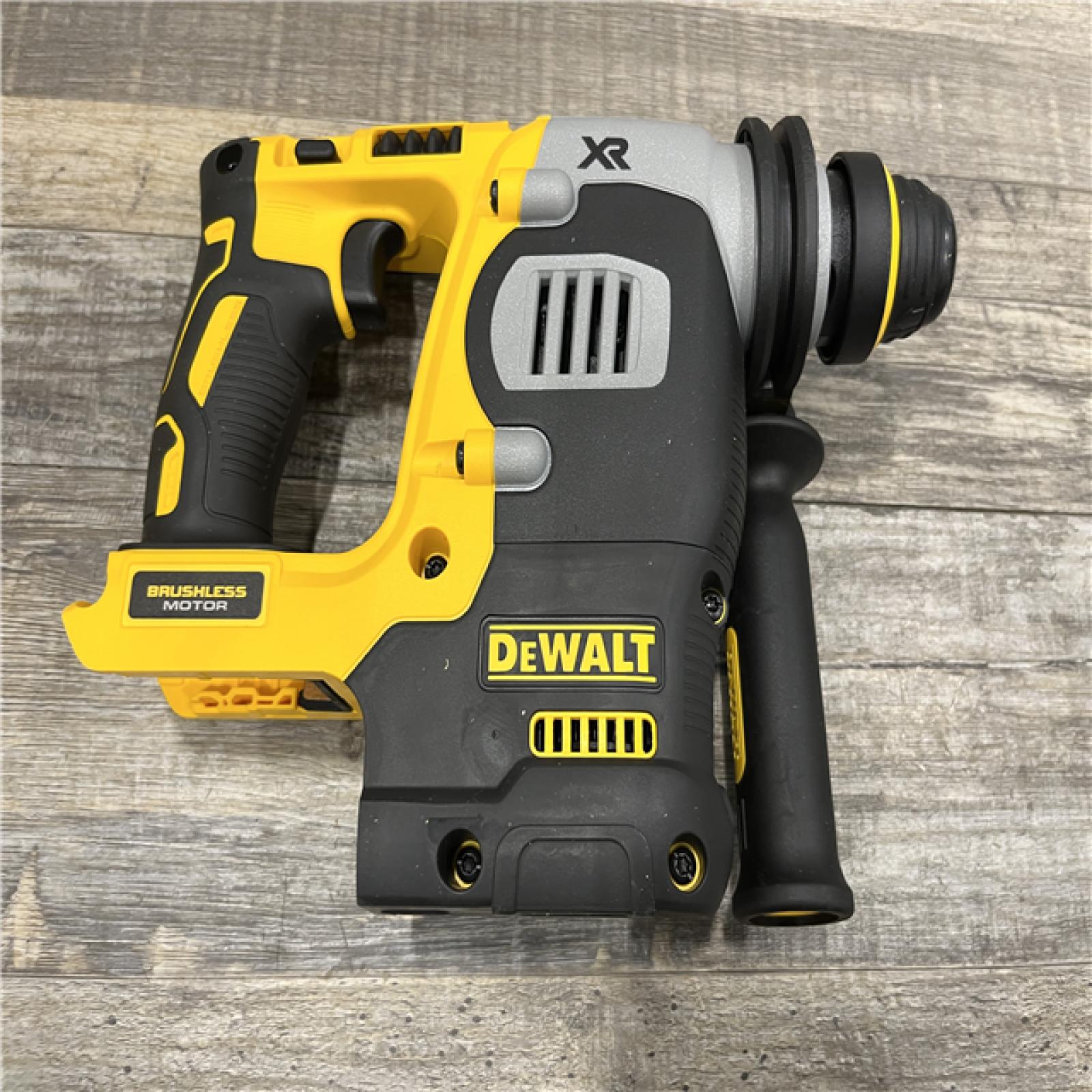 AS-IS DEWALT 20V MAX XR Cordless Brushless 1 in. SDS Plus L-Shape Rotary Hammer (Tool Only)