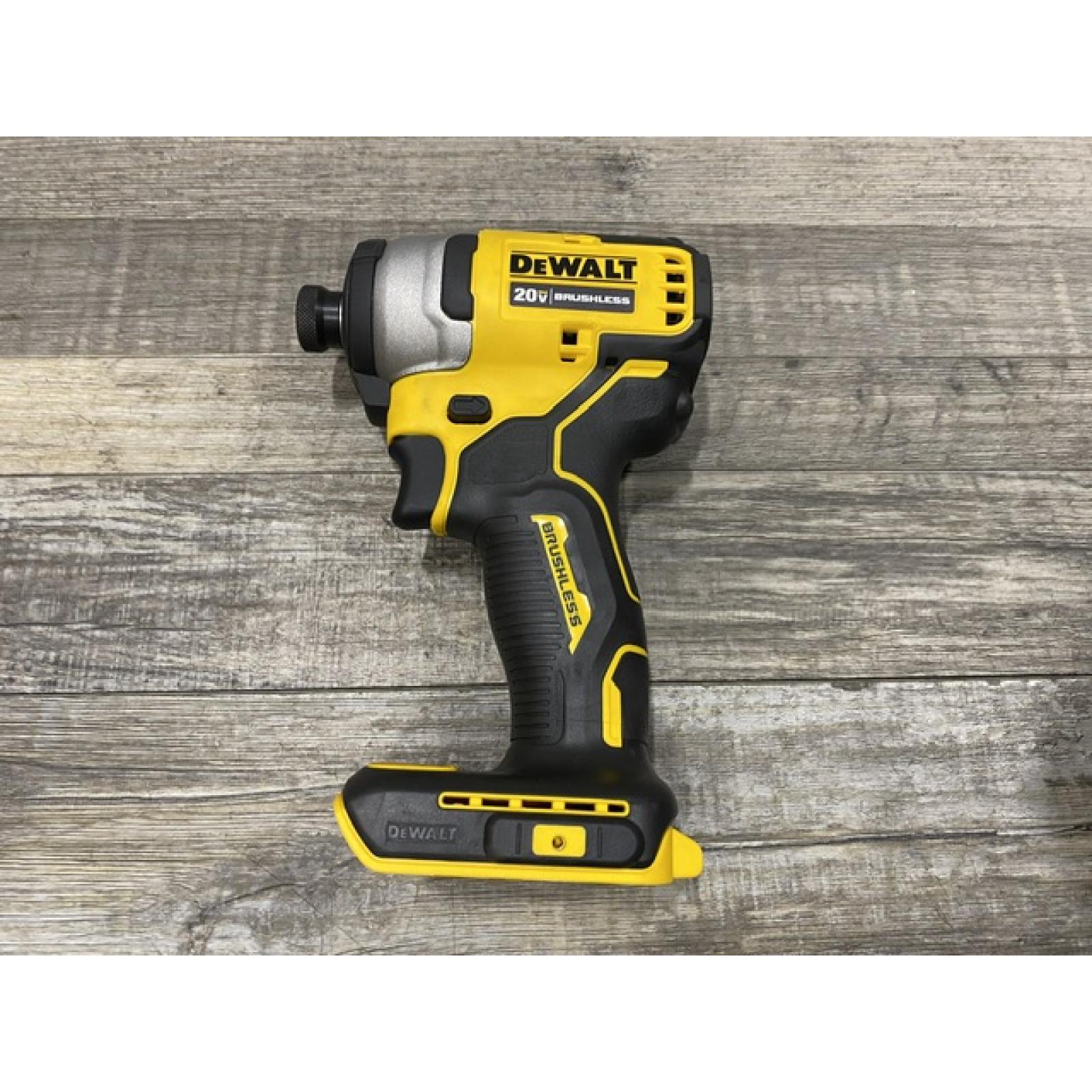 AS-IS DEWALT Atomic 20V Max Lithium-Ion Brushless Cordless Compact 1/4 in. Impact Driver Kit