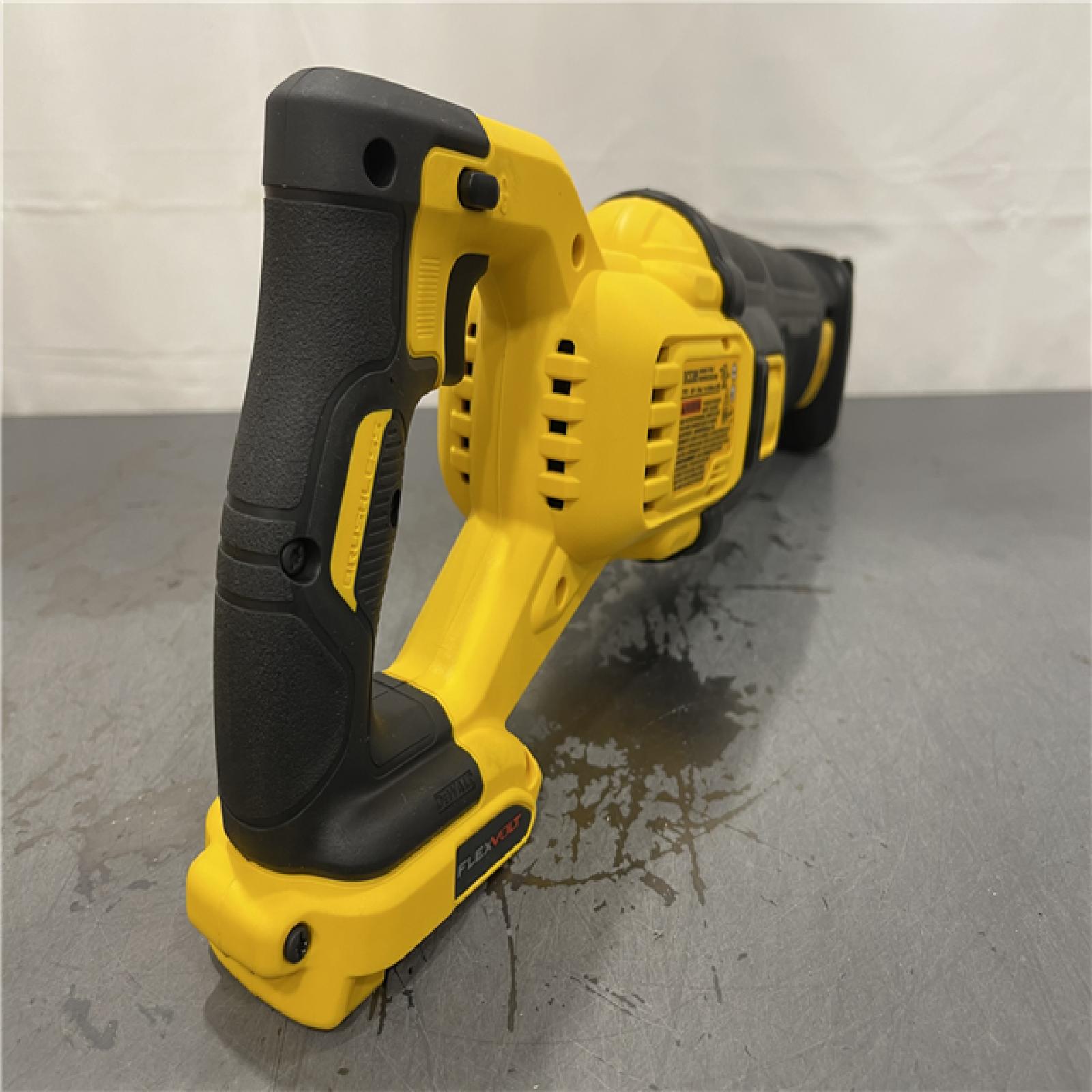AS-IS - DeWalt FLEXVOLT 60V MAX Cordless Brushless Reciprocating Saw