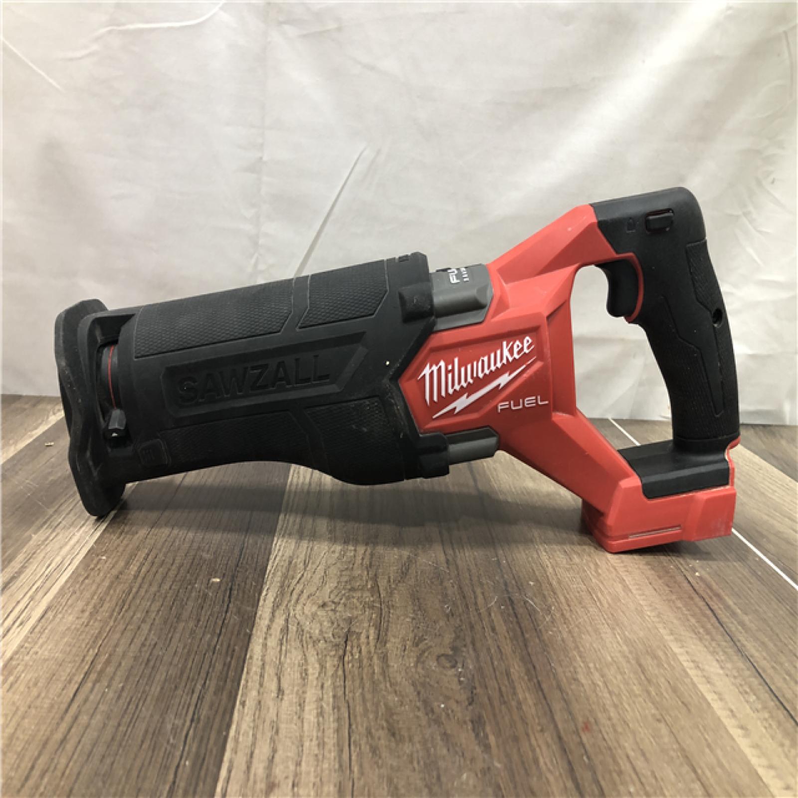 AS-IS Milwaukee FUEL GEN-2 18V Lithium-Ion Brushless Cordless SAWZALL Reciprocating Saw (Tool-Only)