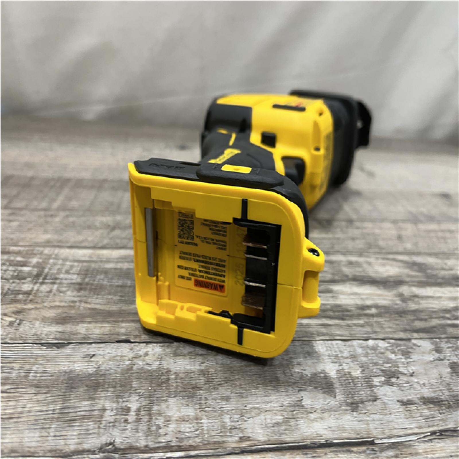 AS-IS DEWALT ATOMIC 20V MAX Cordless Brushless Compact Reciprocating Saw (Tool Only)