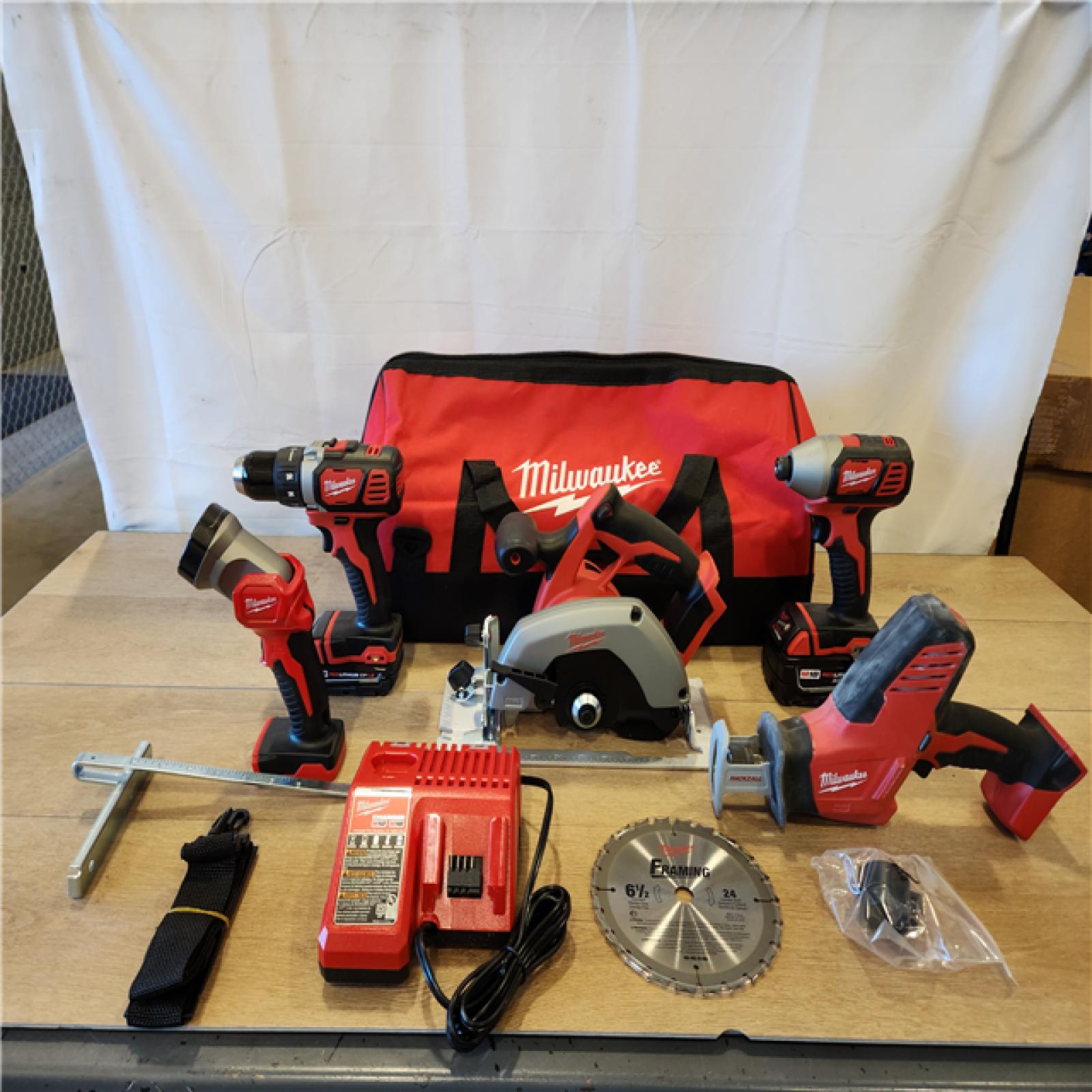AS-IS- Milwaukee M18 18V Lithium-Ion Cordless 5 Tool Combo Kit