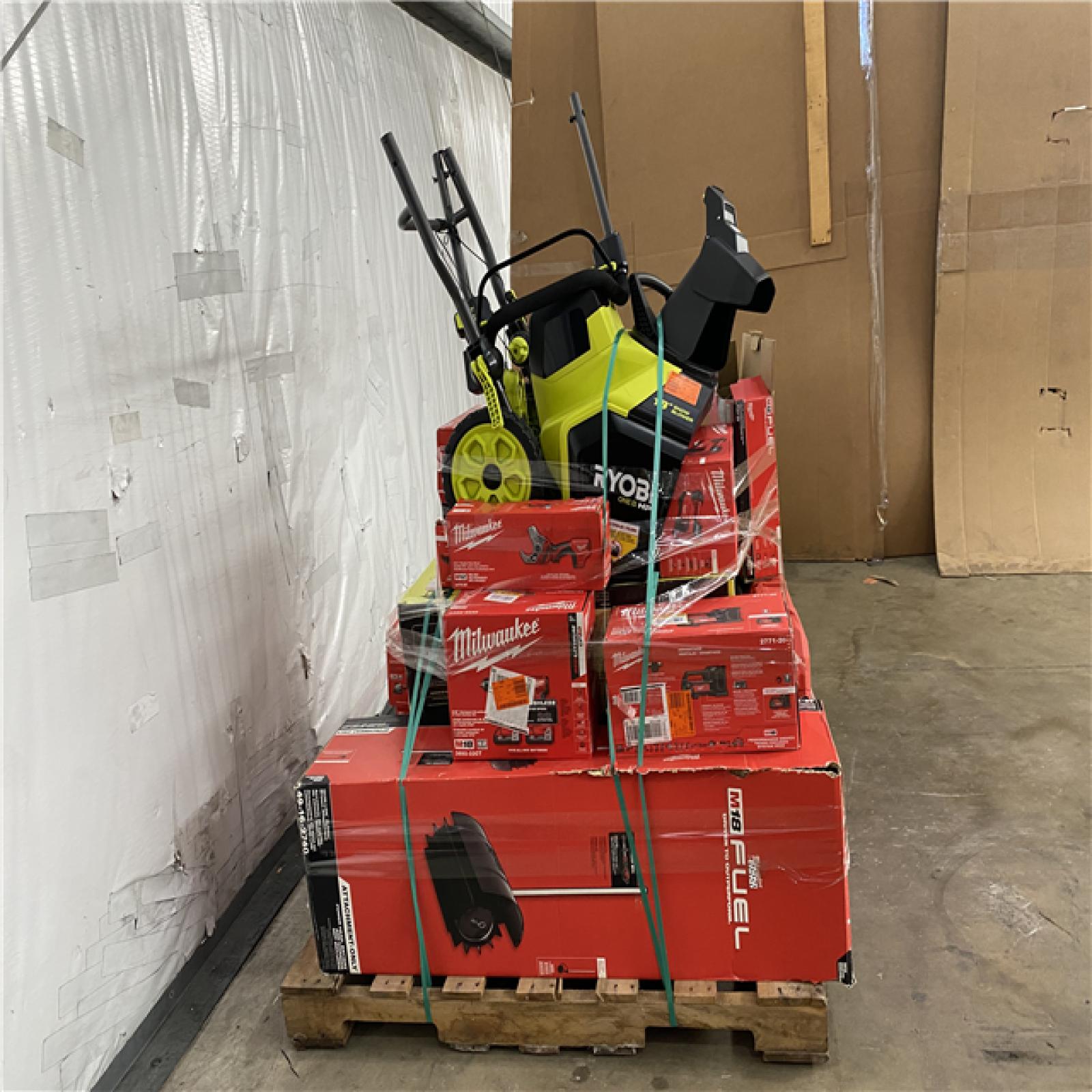 Houston Location AS IS - Tool Pallet