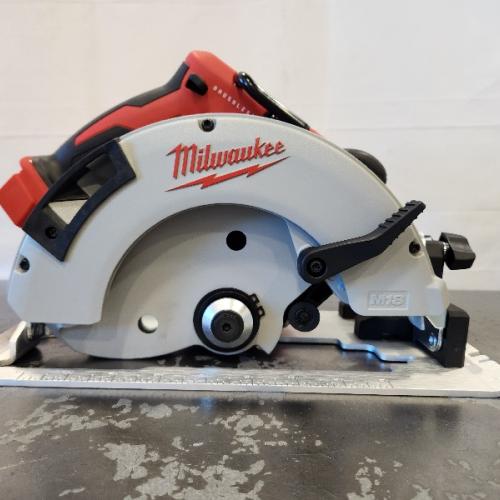 AS-IS- Milwaukee 7-1/4 18V Brushless Circular Saw (Bare Tool)