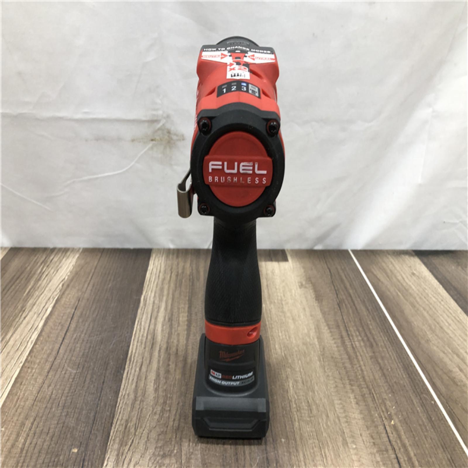 AS-IS Milwaukee FUEL 12V Li-Ion Brushless Cordless Stubby 3/8 in. Impact Wrench Kit