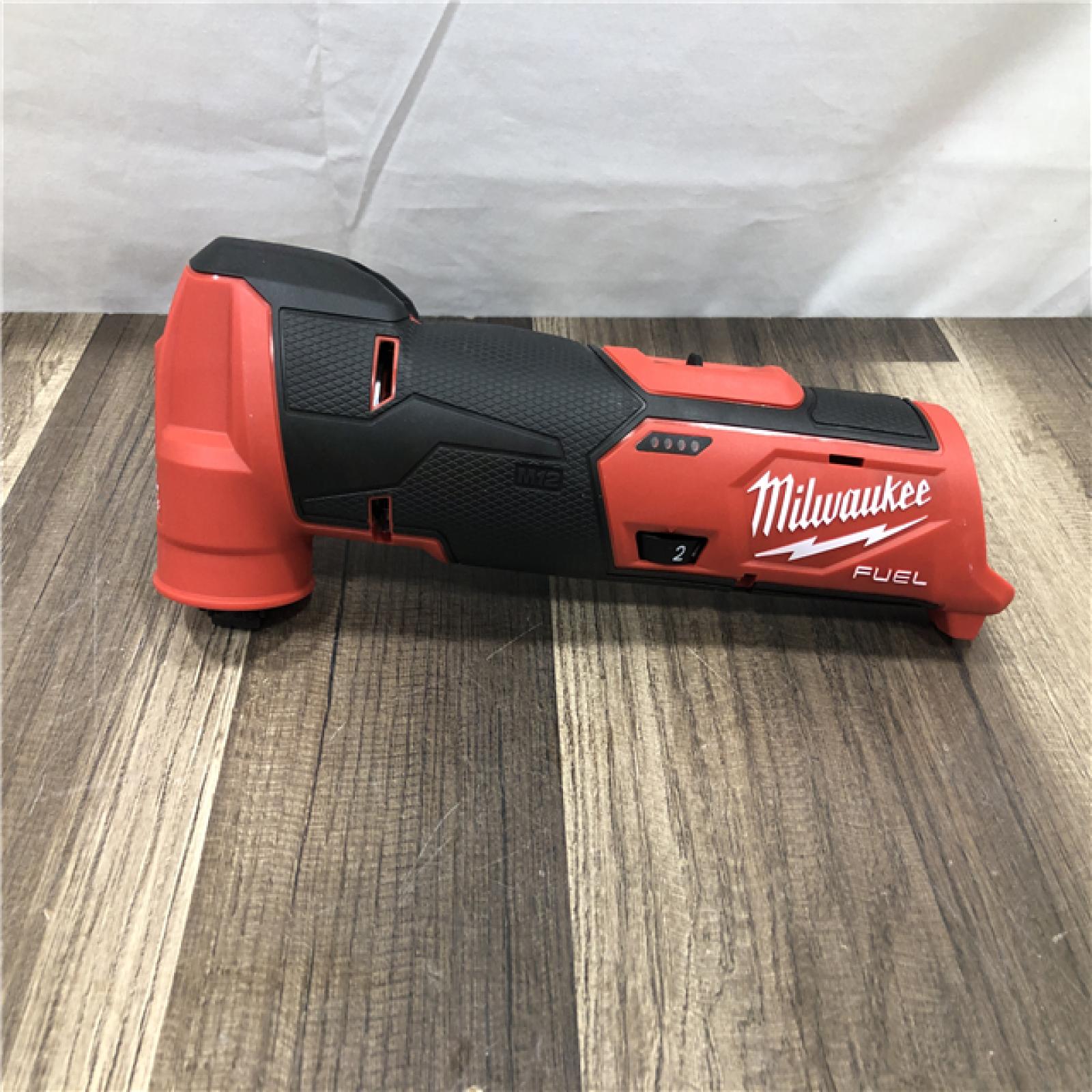 AS-IS Milwaukee  FUEL 12V Lithium-Ion Cordless Oscillating Multi-Tool (Tool-Only)