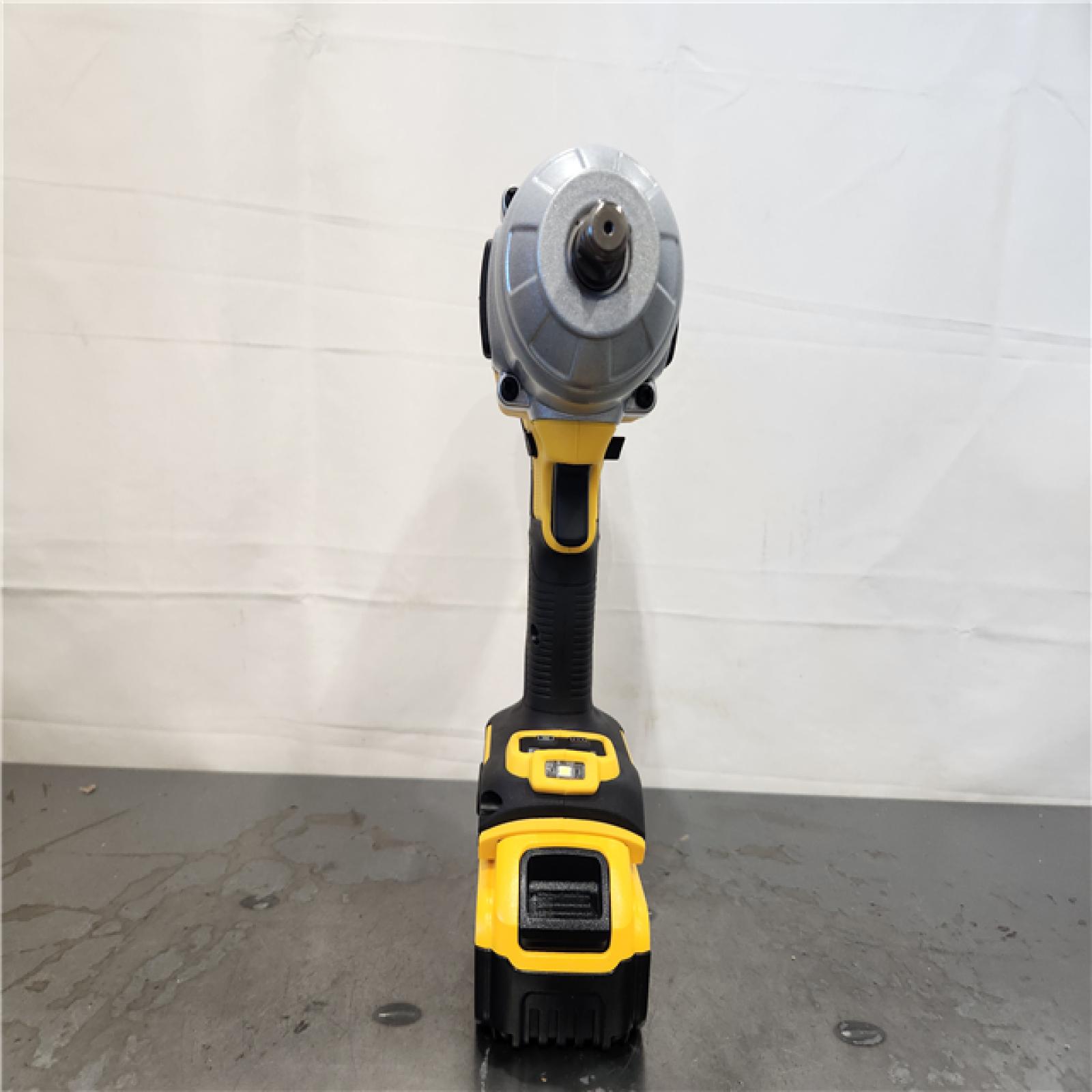 AS-IS- DEWALT 20V MAX Lithium-Ion Cordless 1/2 in. Impact Wrench Kit