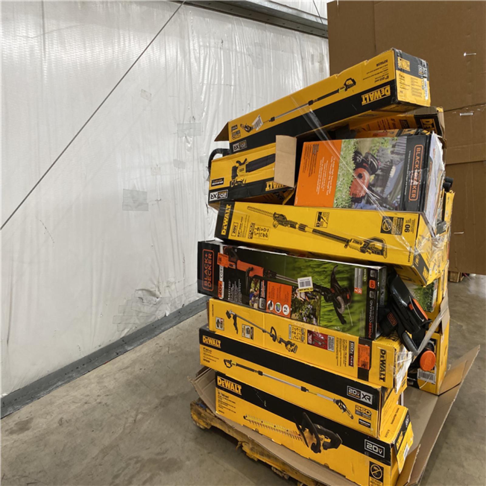 Houston Location AS IS - Tool Pallet