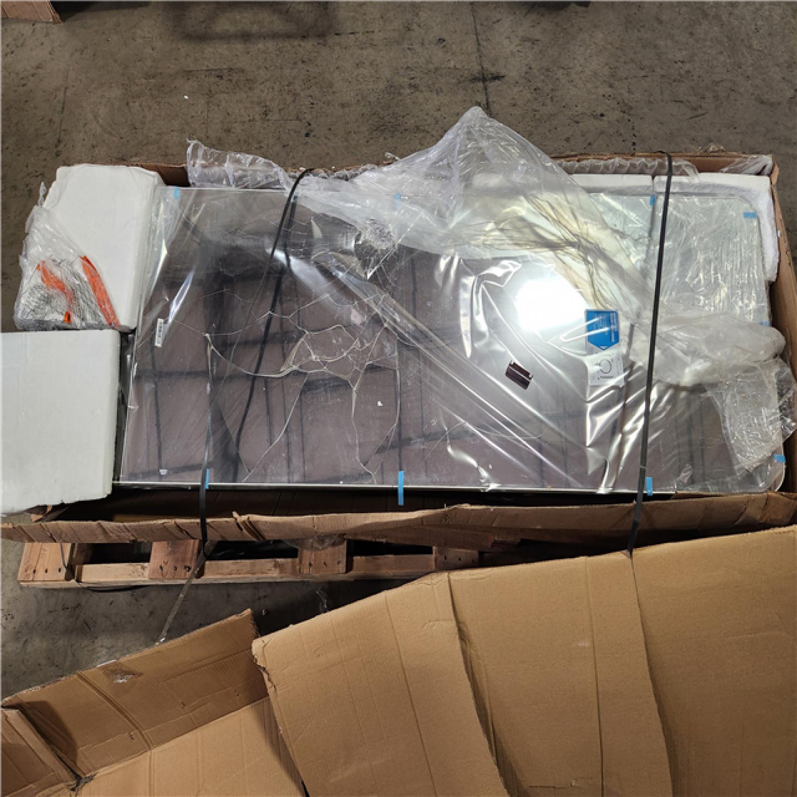 Phoenix Location NordicTrack Vault Complete Reflective Trainer with Fitness Accessories, Pivoting Mirror and Touchscreen