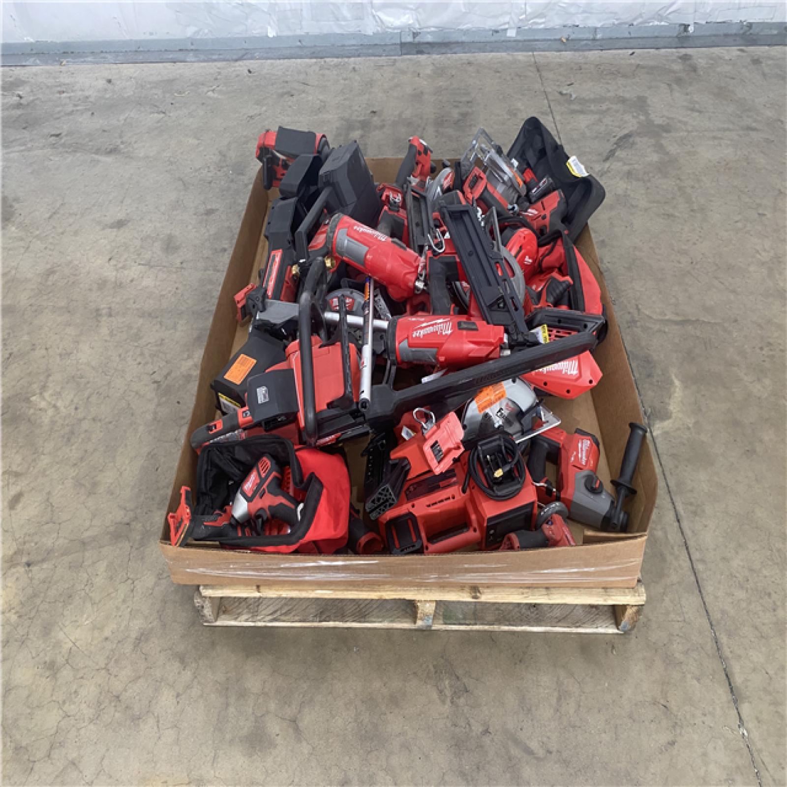 Houston Location AS IS - Tool Pallet