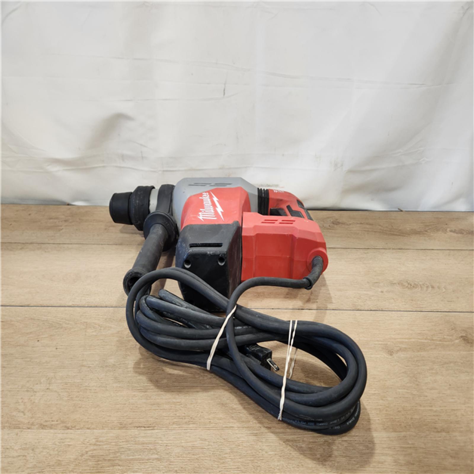 AS-IS- Milwaukee 1-9/16 in. SDS-Max Rotary Hammer