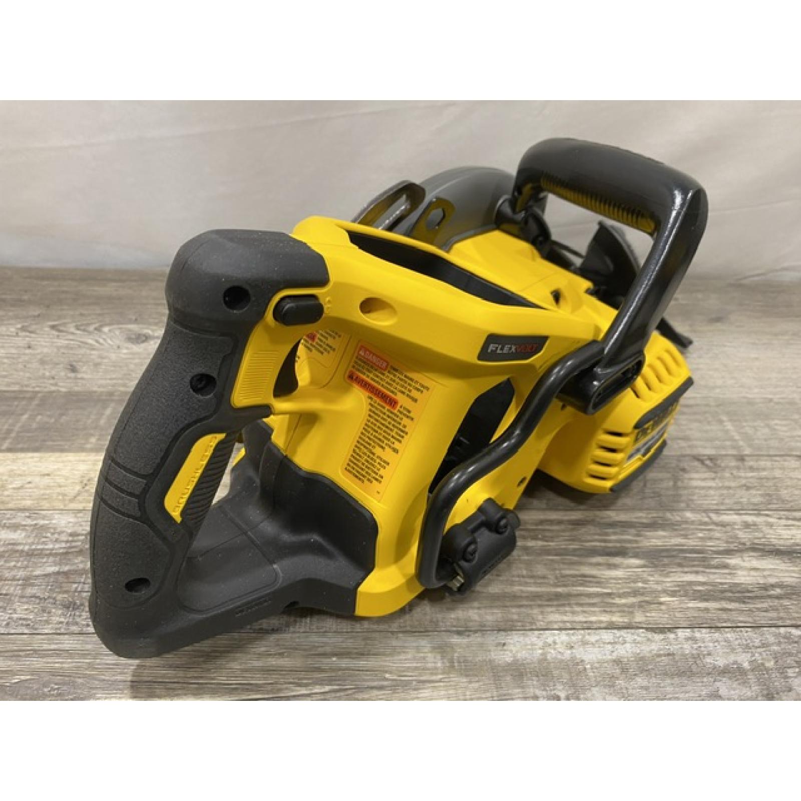 AS-IS DEWALT FLEXVOLT 60V MAX Cordless Brushless 7-1/4 in. Wormdrive Style Circular Saw (Tool Only)