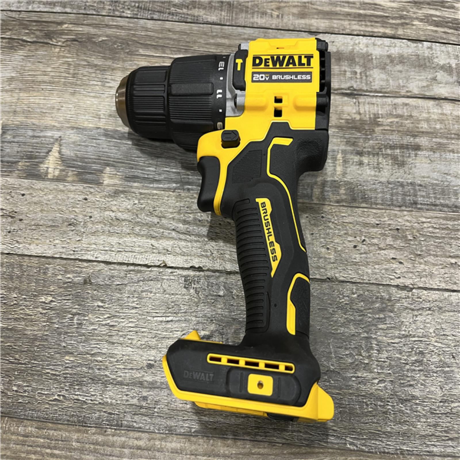 AS-IS DEWALT ATOMIC 20V Cordless 1/2 in. Compact Hammer Drill Kit
