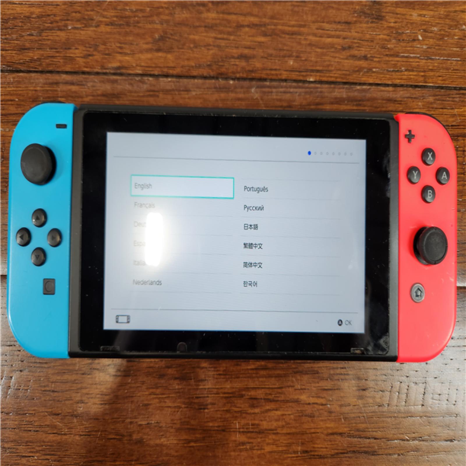 Good Nintendo Switch 32GB Console (Neon Red & Blue Joycons) (HADSKABAA)