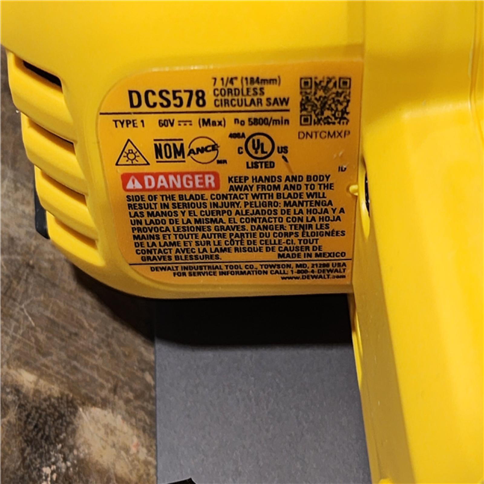 HOUSTON LOCATION - AS-IS DeWALT Flexvolt Max 7-1/4  60V Brushless Circular Saw DCS578B (Bare Tool)