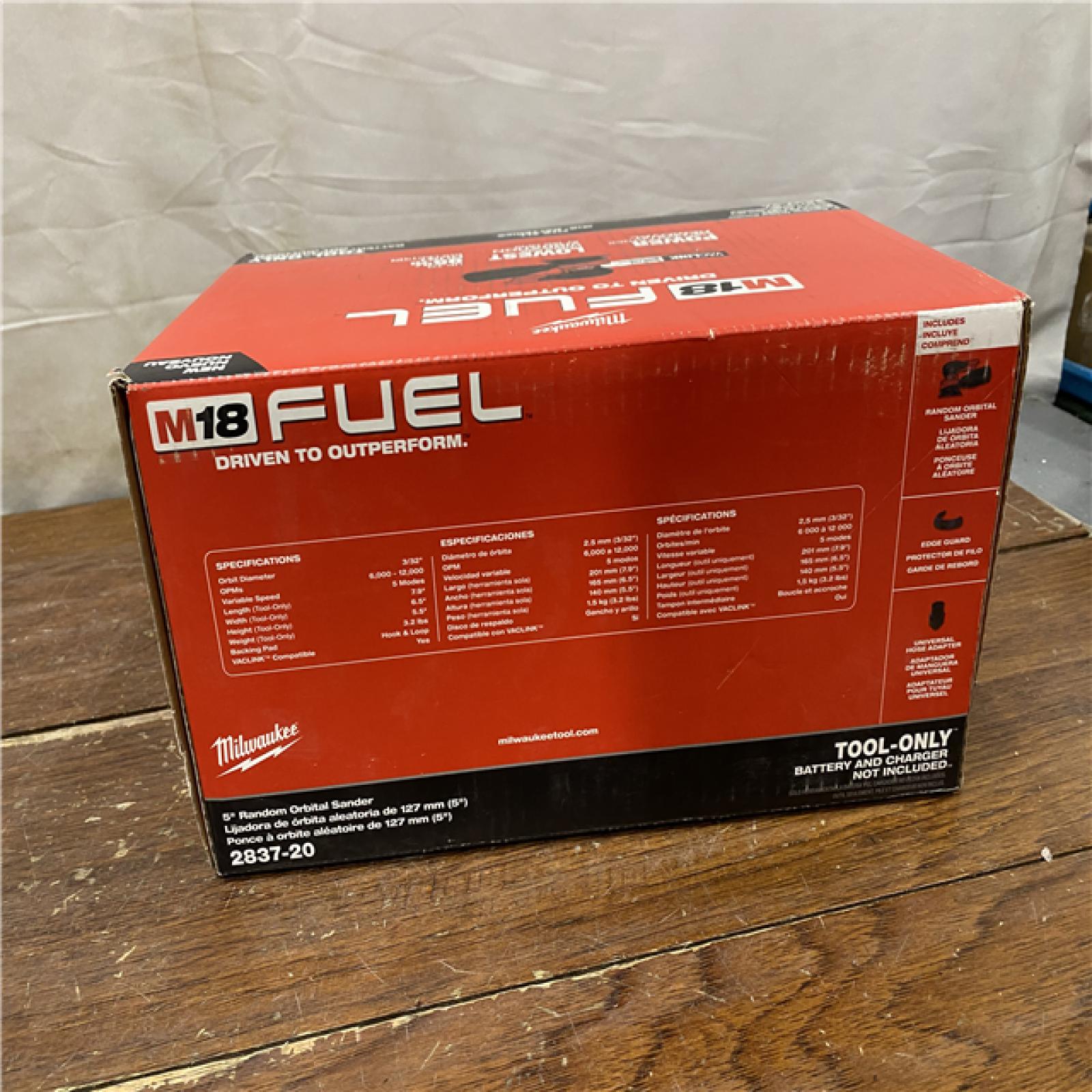 NEW Milwaukee M18- FUEL 5 Random Orbital Sander