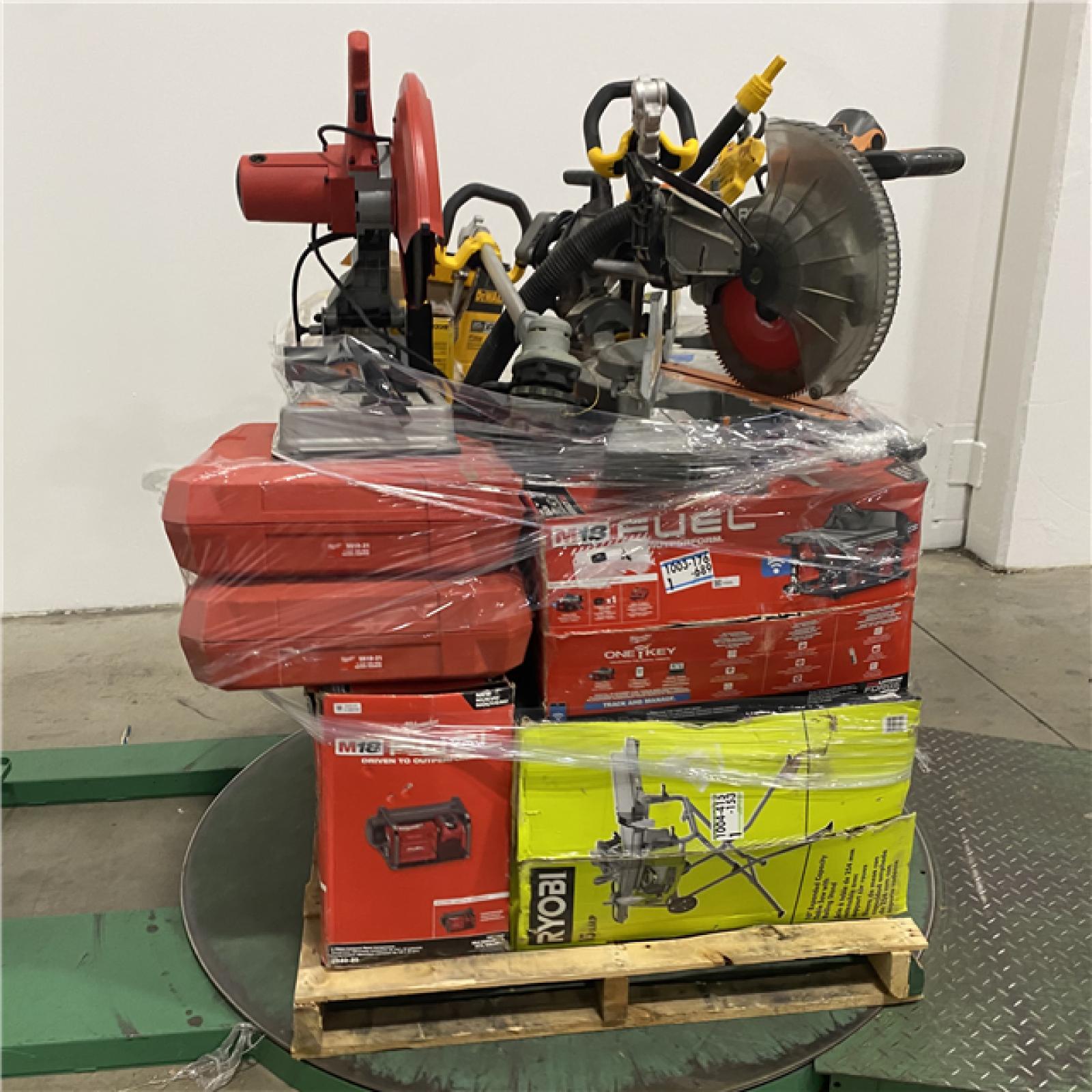 Dallas Location - As-Is Tool Pallet