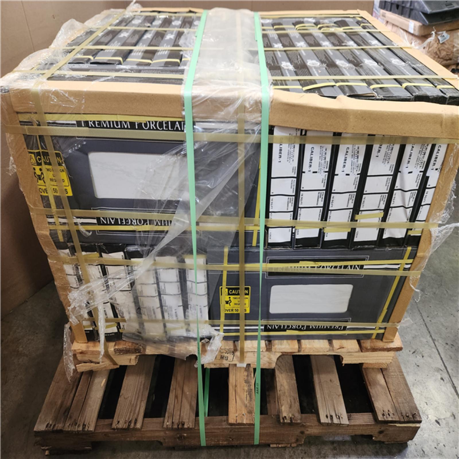 Phoenix NEW MSI Alexandra White 12 in. x 24 in. Matte Porcelain Marble Look Floor and Wall Tile (512 sq. ft. /32 Case)