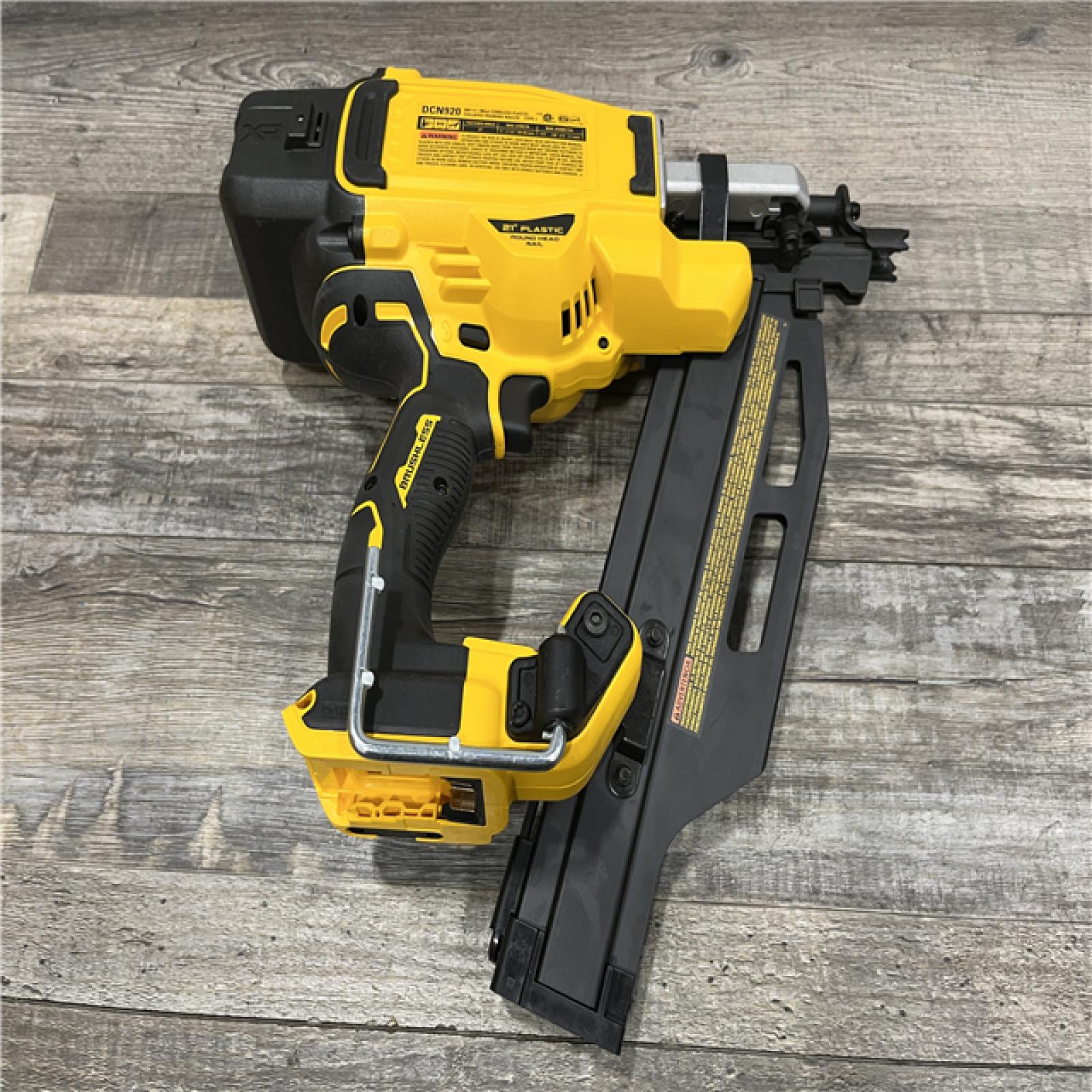 AS-IS DEWALT 20-Volt 21° Cordless Framing Nailer (Tool-Only)