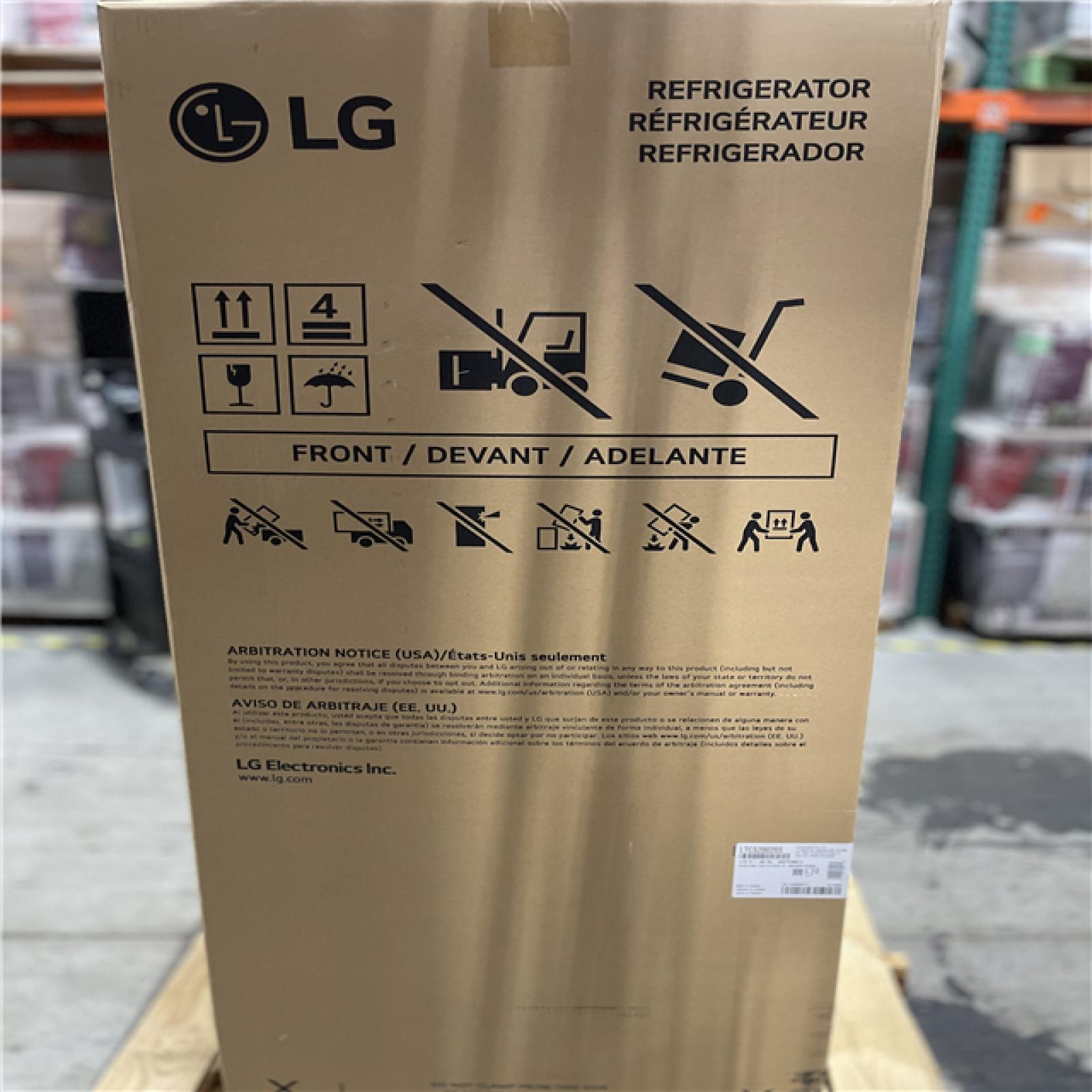 DALLAS LOCATION - LG - 20.2 Cu. Ft. Top-Freezer Refrigerator - Stainless Steel