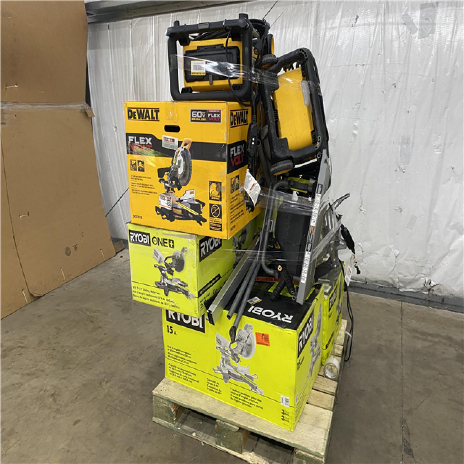 Houston Location AS IS - Tool Pallet