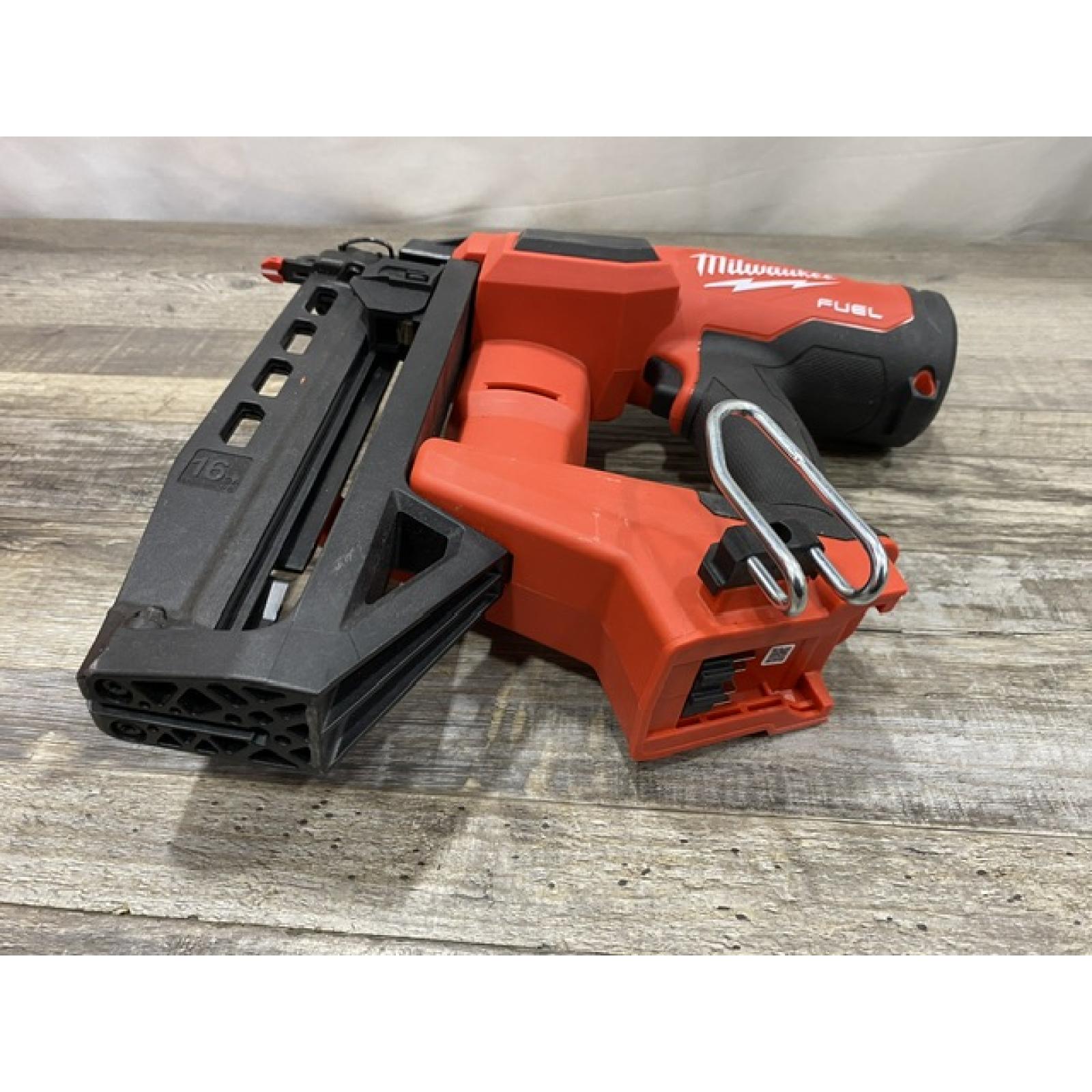 AS-IS Milwaukee FUEL 18-Volt Lithium-Ion Brushless Cordless Gen ll 16-Gauge Straight Finish Nailer (Tool Only)