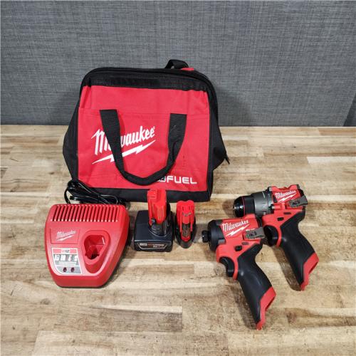 HOUSTON LOCATION - AS - IS Milwaukee 2 Tool Combo Kit W/ (2) Battery & Charger