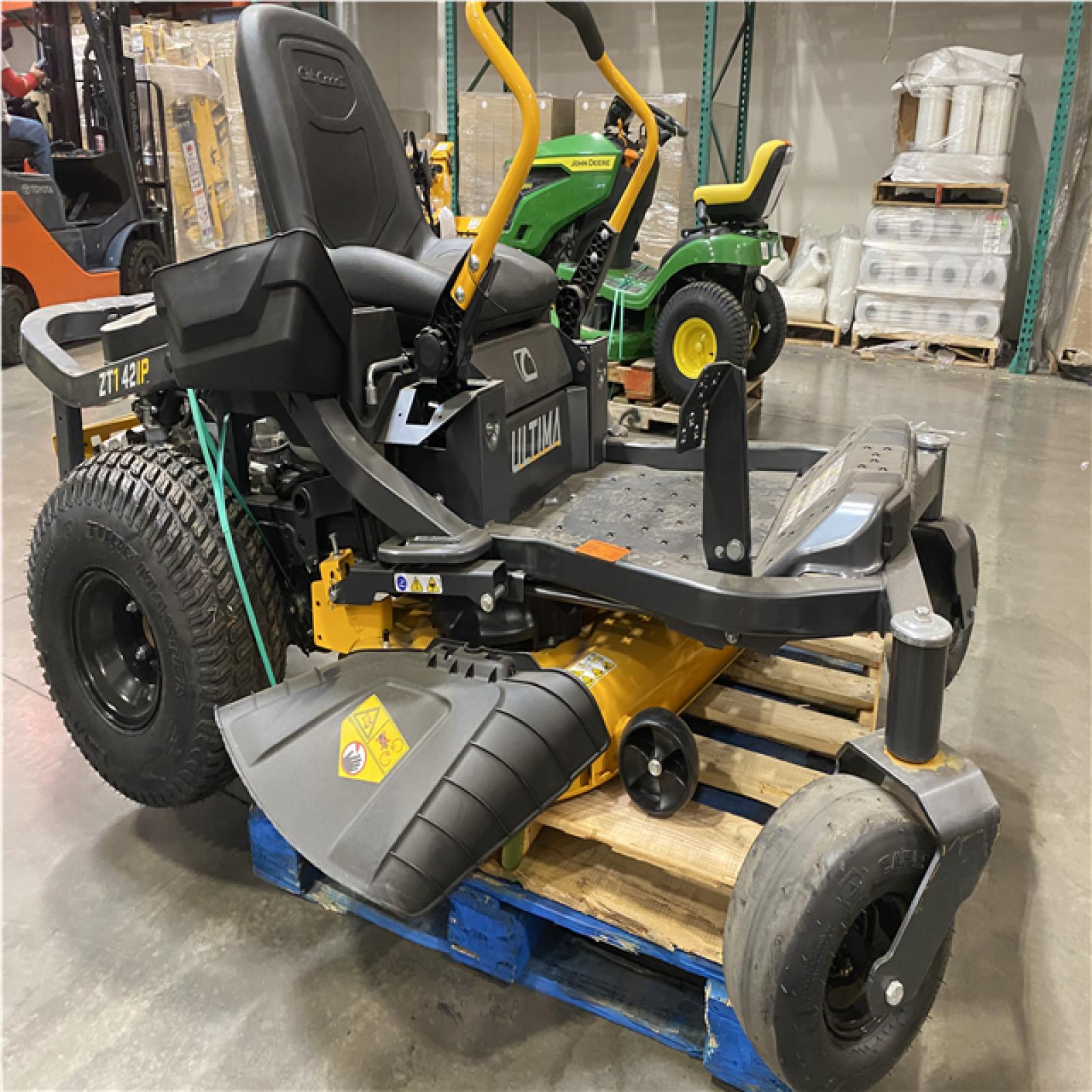 Dallas Location - As-Is Cub Cadet Ultima ZT1 42IP Zero-Turn Mower