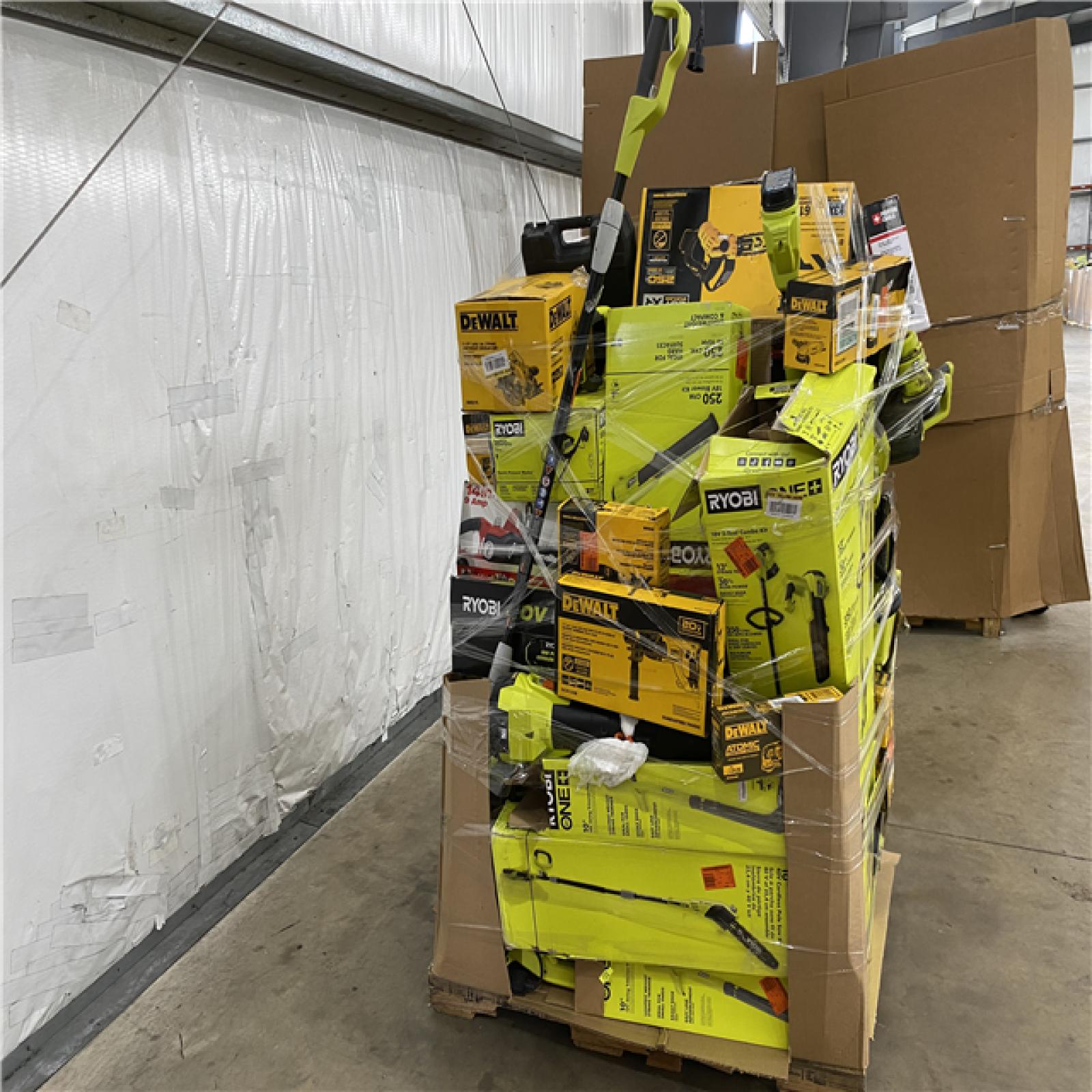 Houston Location AS IS - Tool Pallet