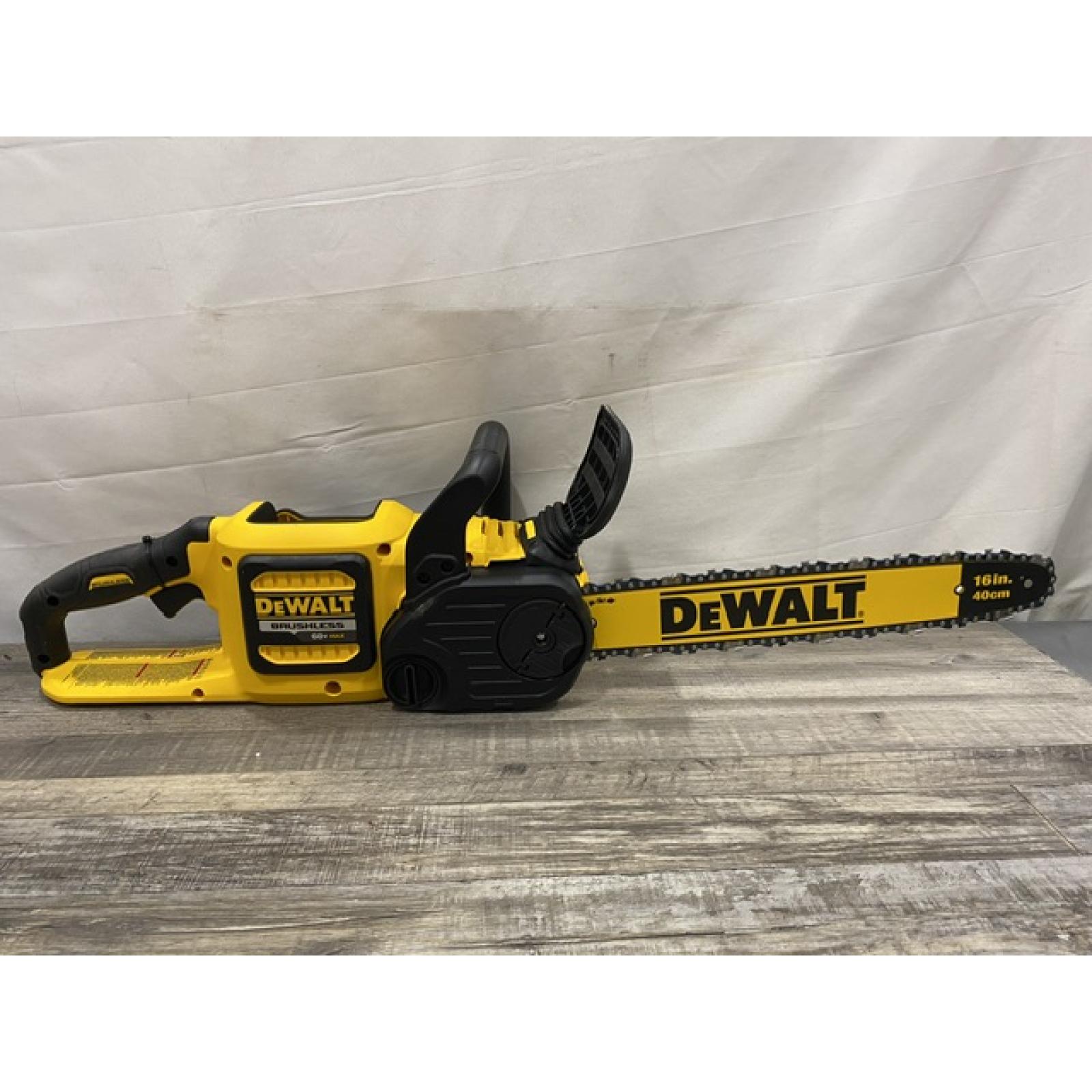 AS-IS DEWALT FLEXVOLT 60V MAX 16in. Brushless Cordless Battery Powered Chainsaw Kit