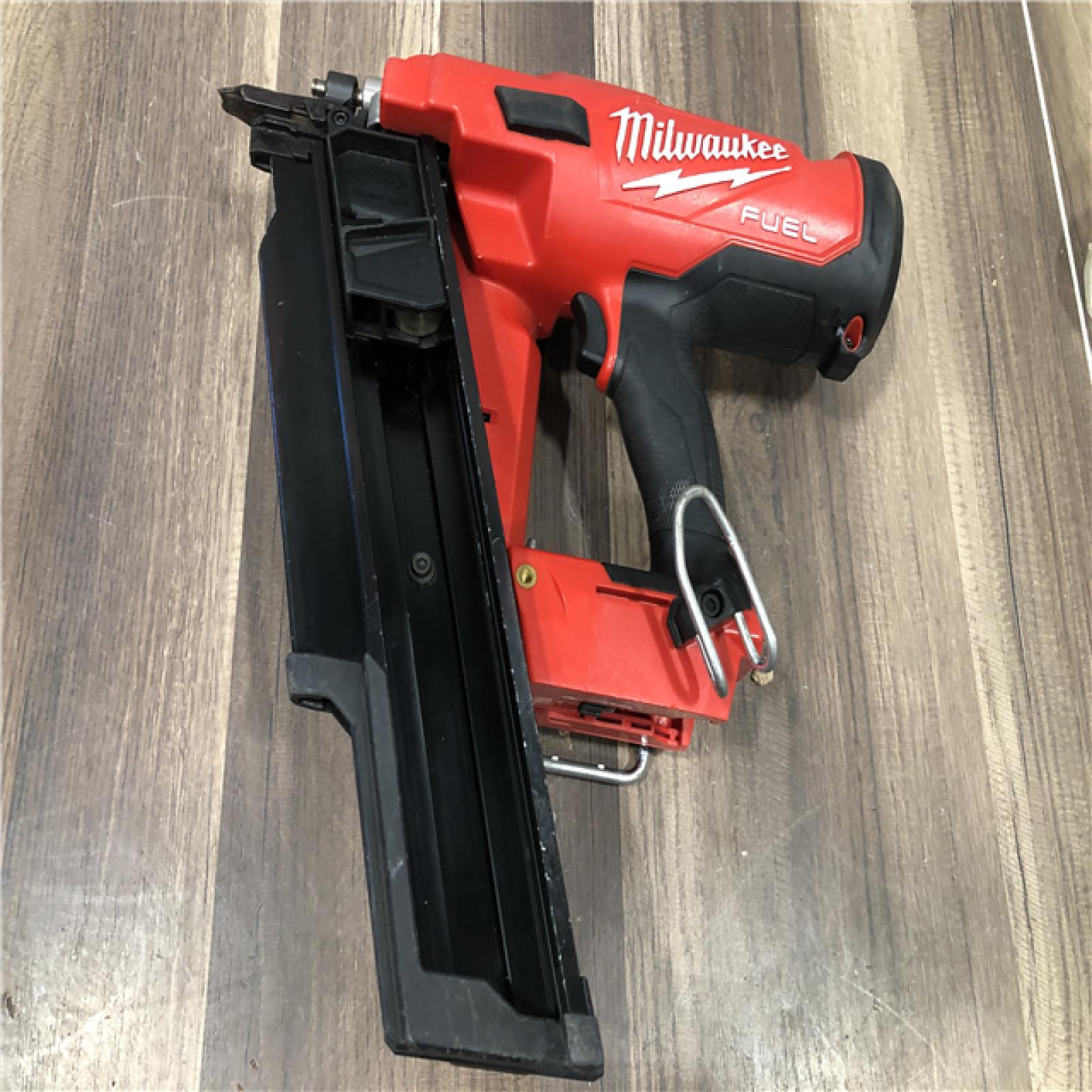 AS-IS Milwaukee FUEL 3-1/2 in. 18-Volt 21-Degree Lithium-Ion Brushless Cordless Framing Nailer (Tool-Only)