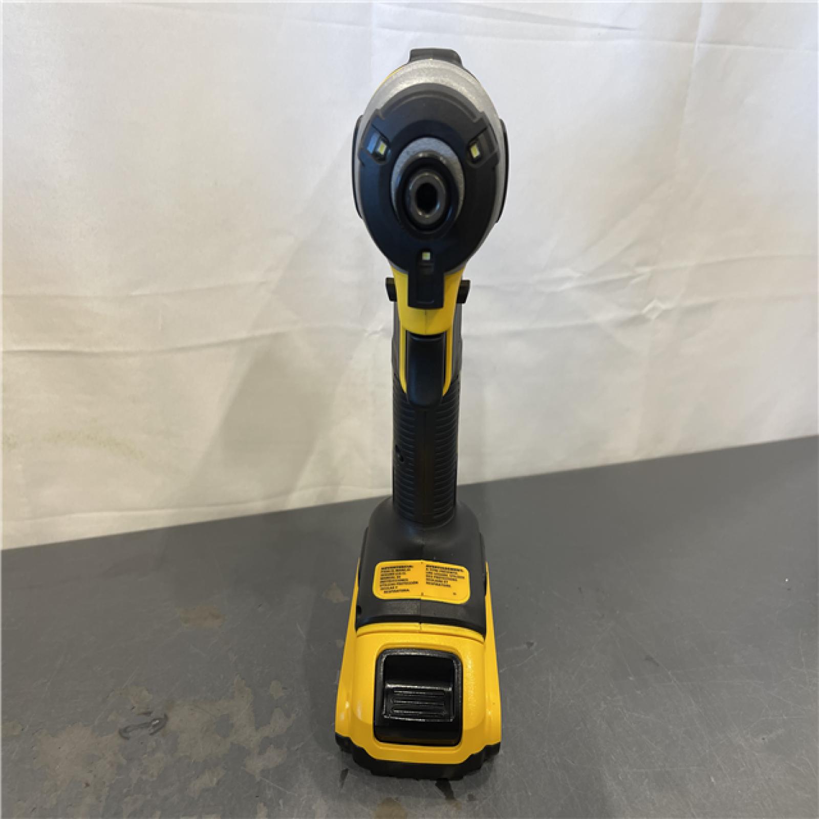 AS-IS - DEWALT ATOMIC 20V MAX* Brushless Cordless Compact 1/4 in. Impact Driver Kit