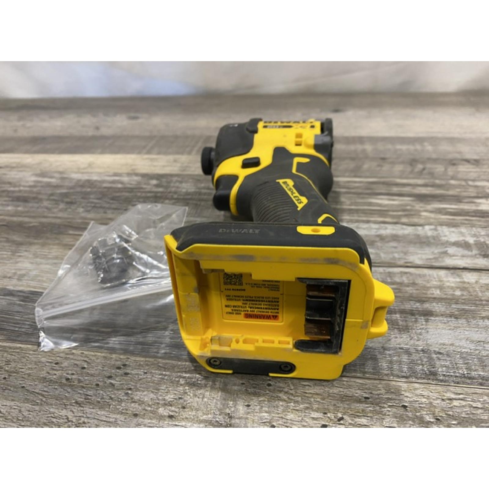 AS-IS DEWALT 20V XR Brushless Cordless 1/4 in. Quiet Hydraulic Impact Driver (Tool-Only)