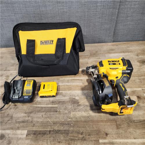 HOUSTON LOCATION - AS-IS DEWALT Roofing Nailer Cordless Kit w/ Battery & Charger