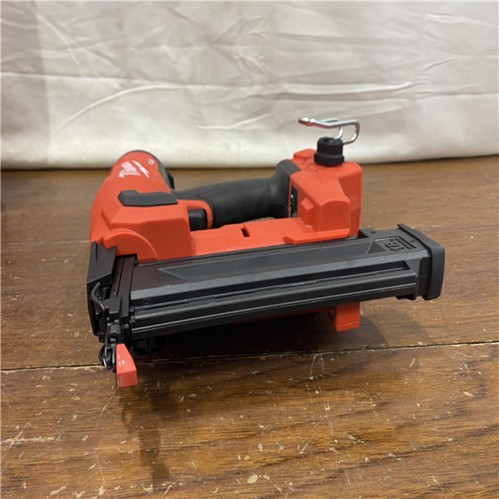 AS-IS Milwaukee M18 FUEL 18 Gauge Brad Nailer