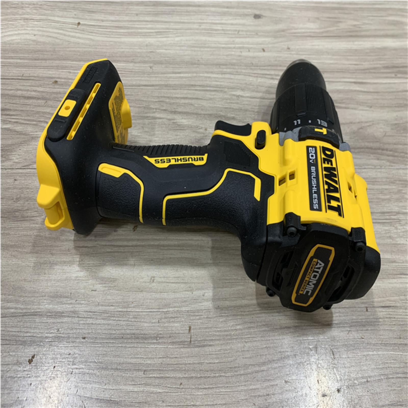 AS-IS DEWALT ATOMIC 20V Lithium-Ion Cordless 1/2 in. Hammer Drill Kit