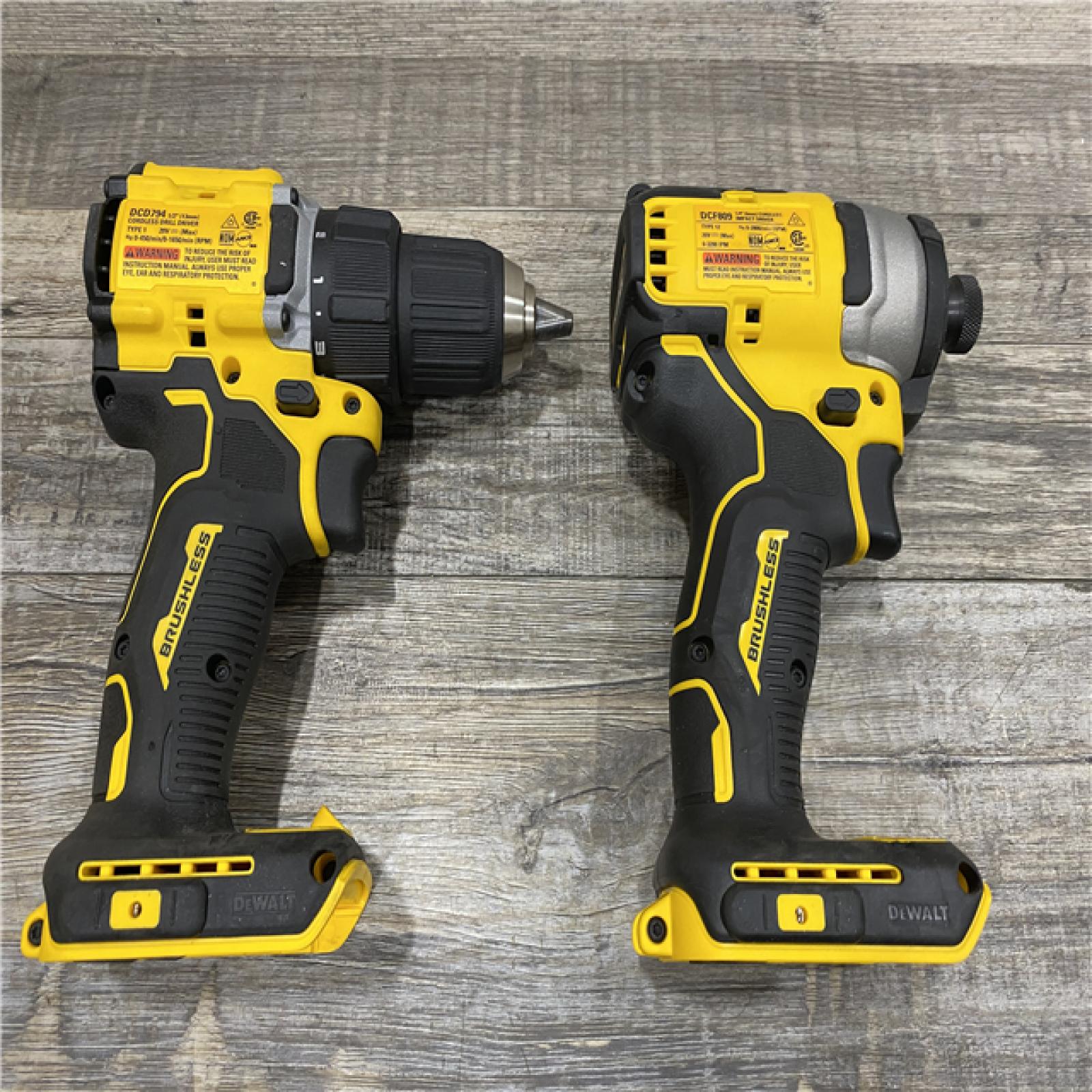 AS-IS DEWALT ATOMIC 20-Volt MAX Lithium-Ion Cordless (2-Tool) Combo Kit