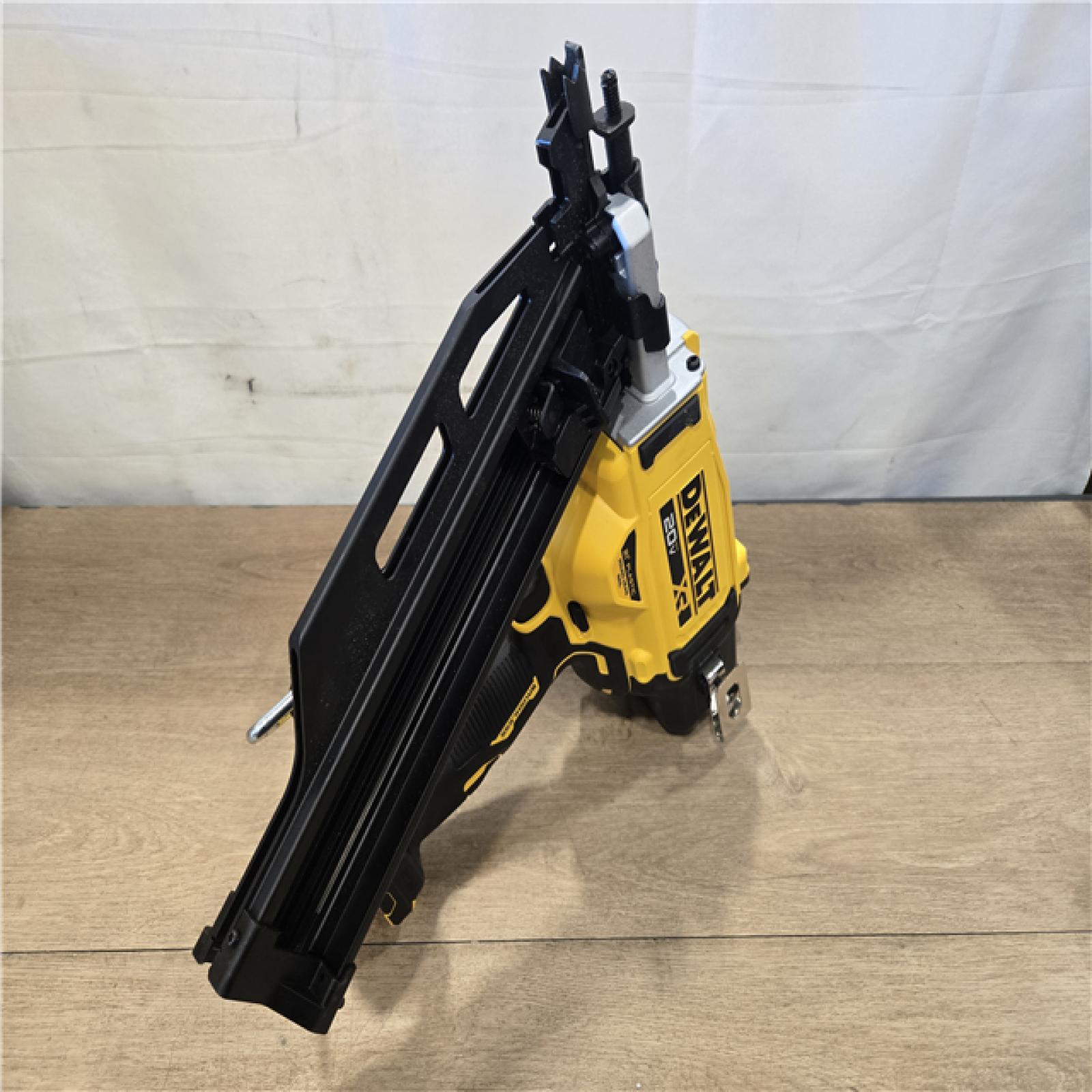 AS-IS DEWALT 20-Volt 21° Cordless Framing Nailer (Tool-Only)
