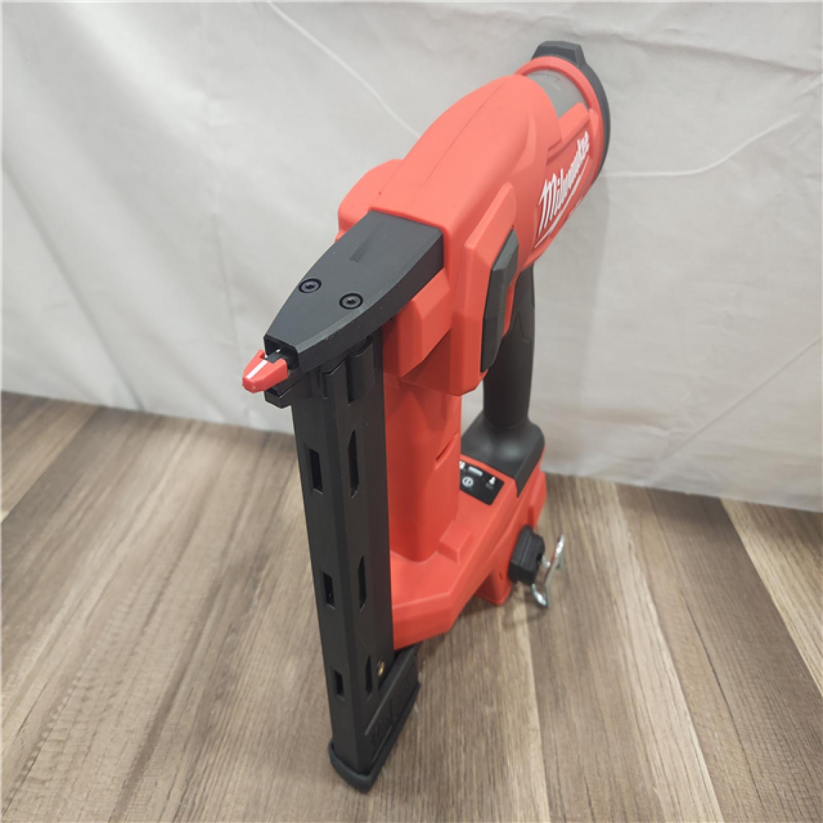 AS-IS- MILWAUKEE FUEL 18V Cordless 18-Gauge 1/4 in. Narrow Crown Stapler (Tool-Only)