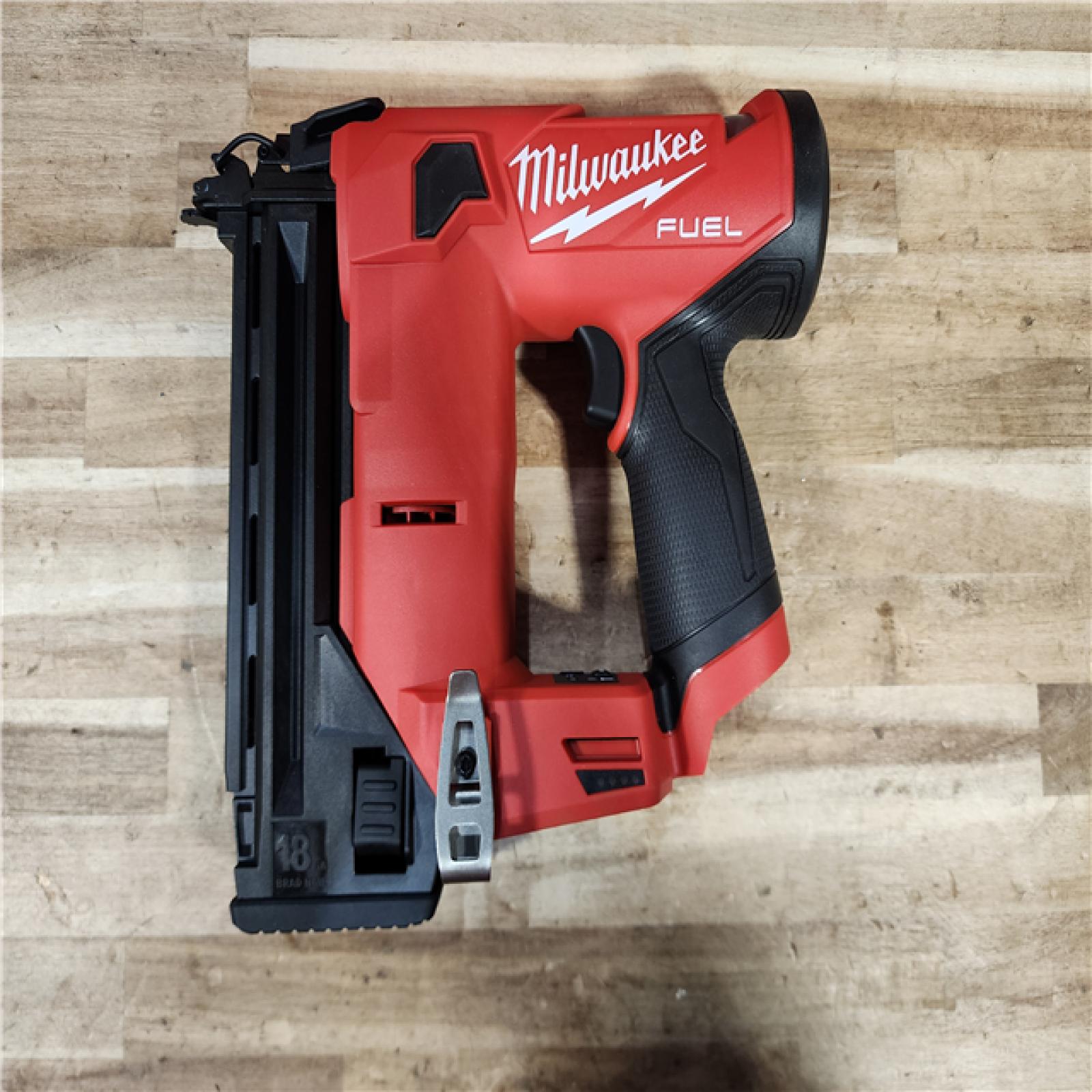 HOUSTON LOCATION - AS-IS (APPEARS LIKE NEW) Milwaukee FUEL 12-Volt Lithium-Ion Brushless Cordless 18-Gauge 1-1/2 in. Compact Brad Nailer (Tool Only)