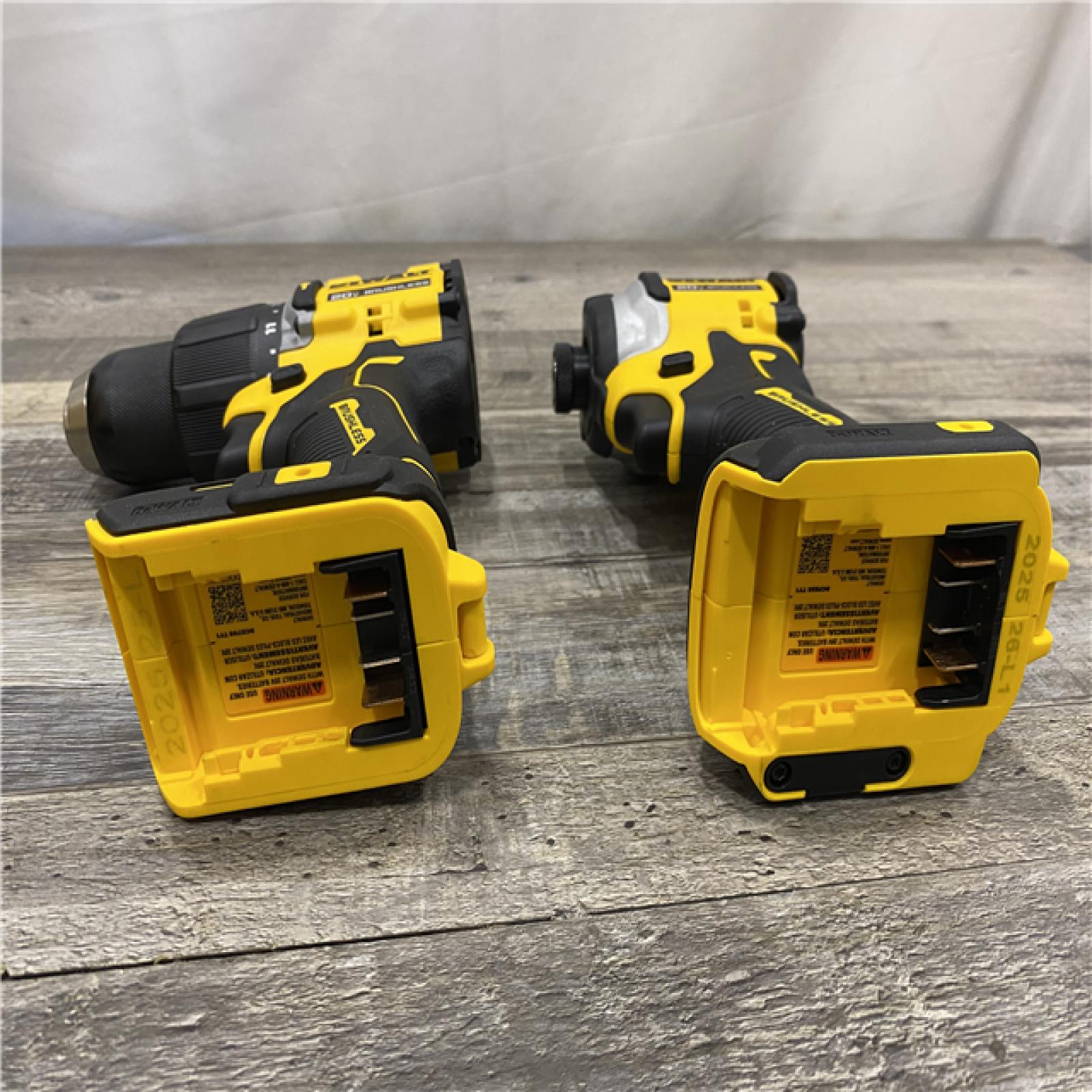 AS-IS DEWALT ATOMIC 20V MAX Lithium-Ion Cordless 2-Tool Combo Kit