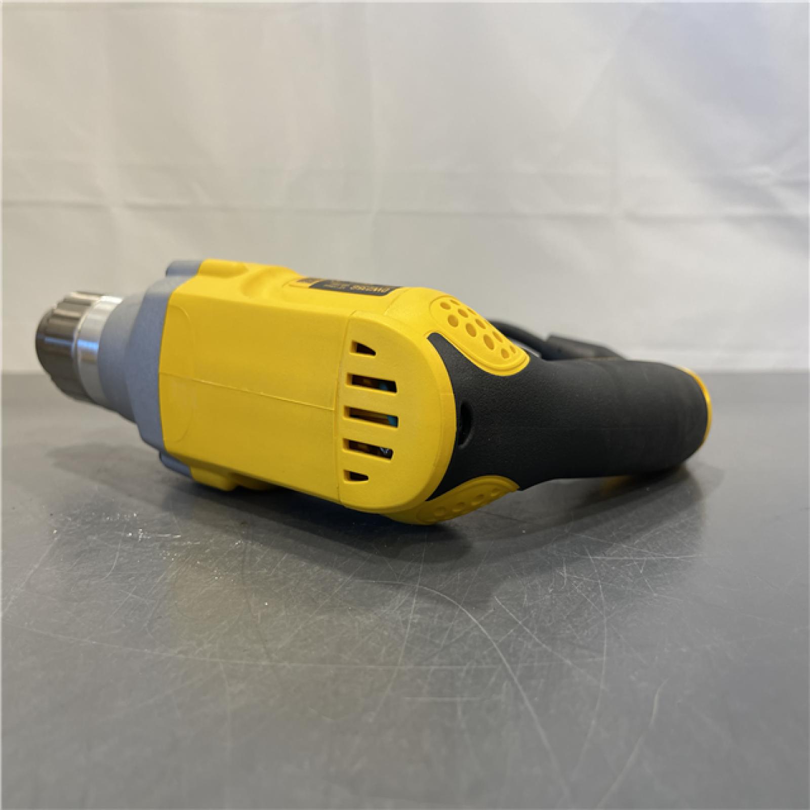 AS-IS - DeWalt 7.8 Amp 1/2 in. Variable Speed Reversing Drill