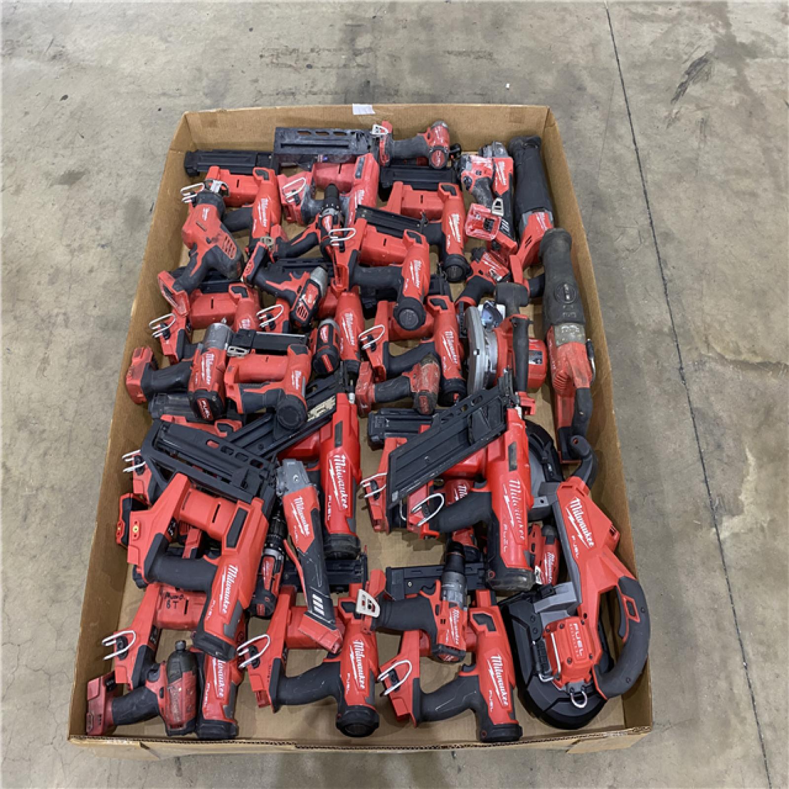 Houston Location AS IS - Tool Pallet